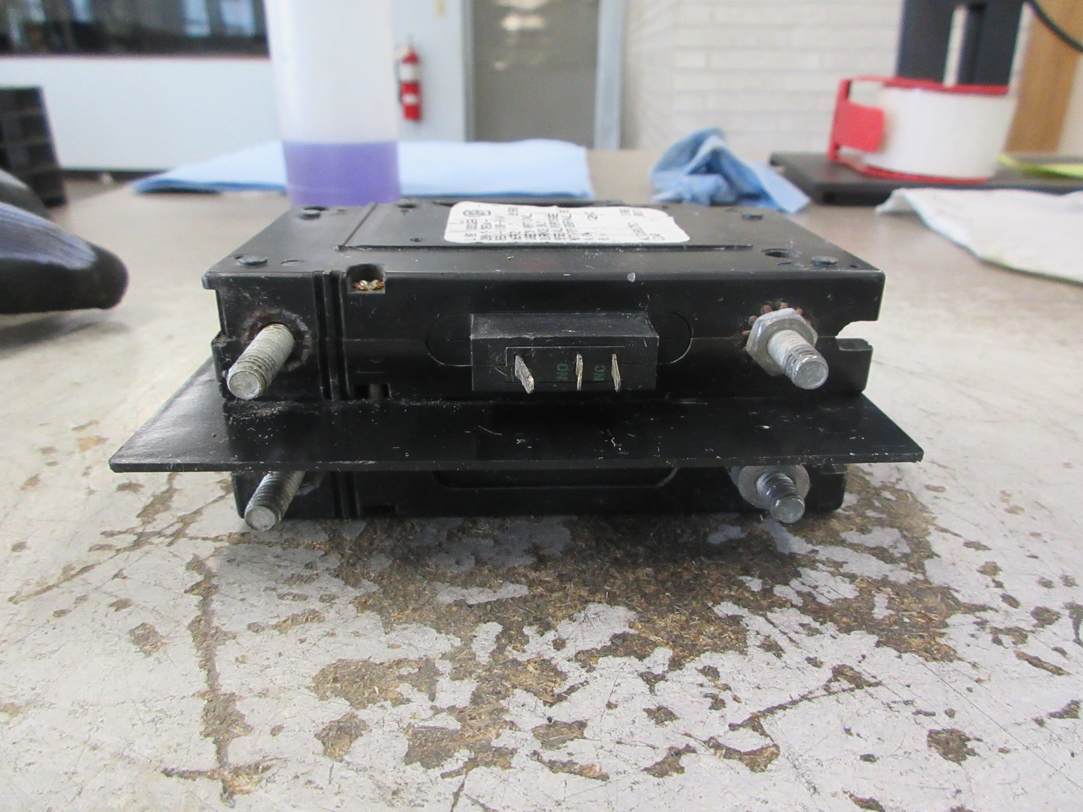 Airpax Circuit Breaker 209-2-1REG4-66-4-9-100-H-V 100A 240V 2P Used