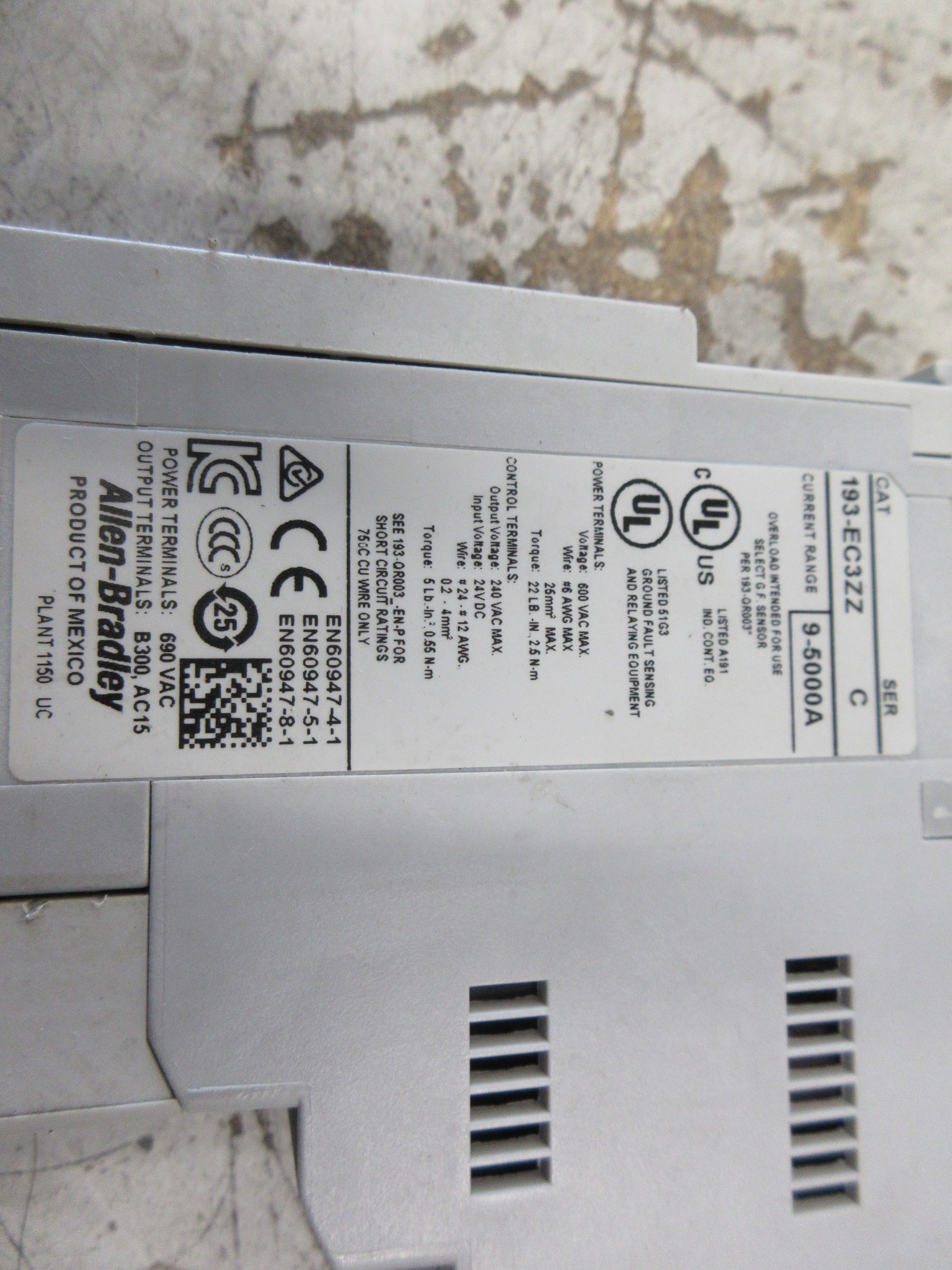 Allen-Bradley E3 Plus Solid State Overload 193-EC3ZZ Ser. C Trip: 9-5000A Used