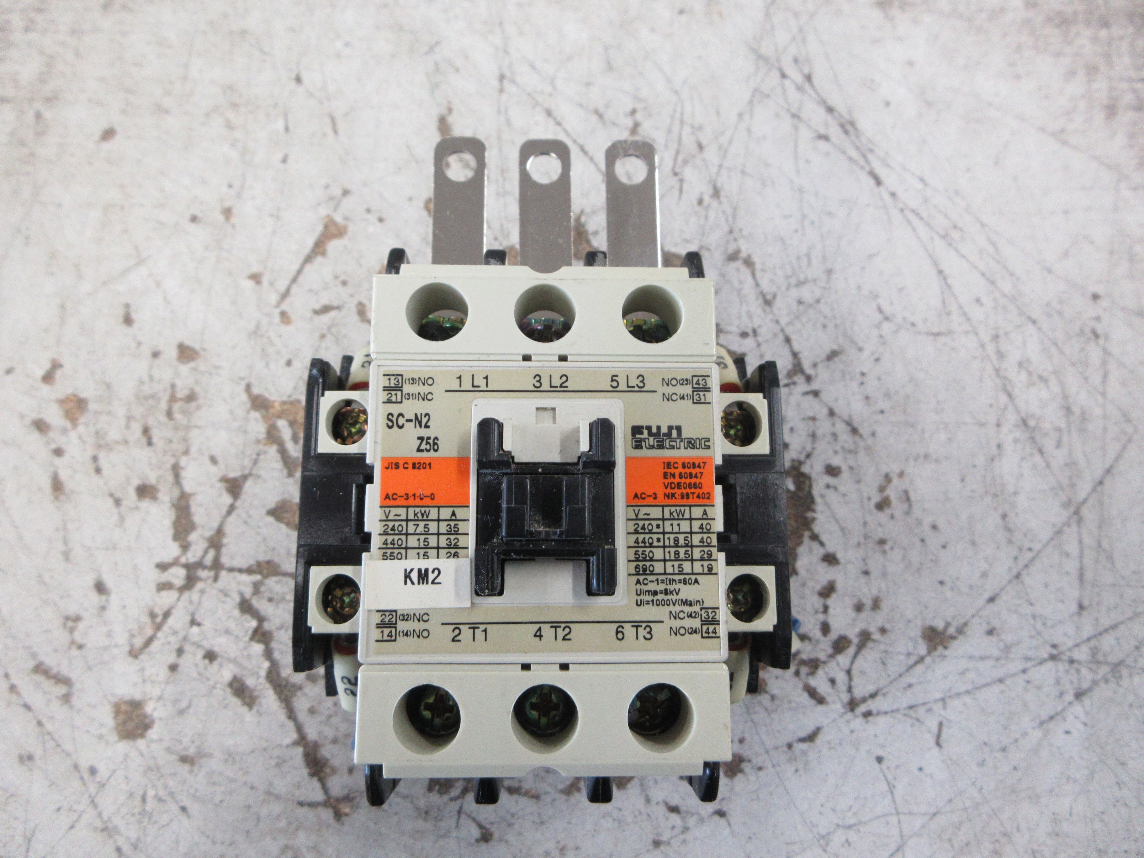 Fuji Electric Contactor SC-N2 Z56 220-240V Coil 40A W/Surge Suppressor Used