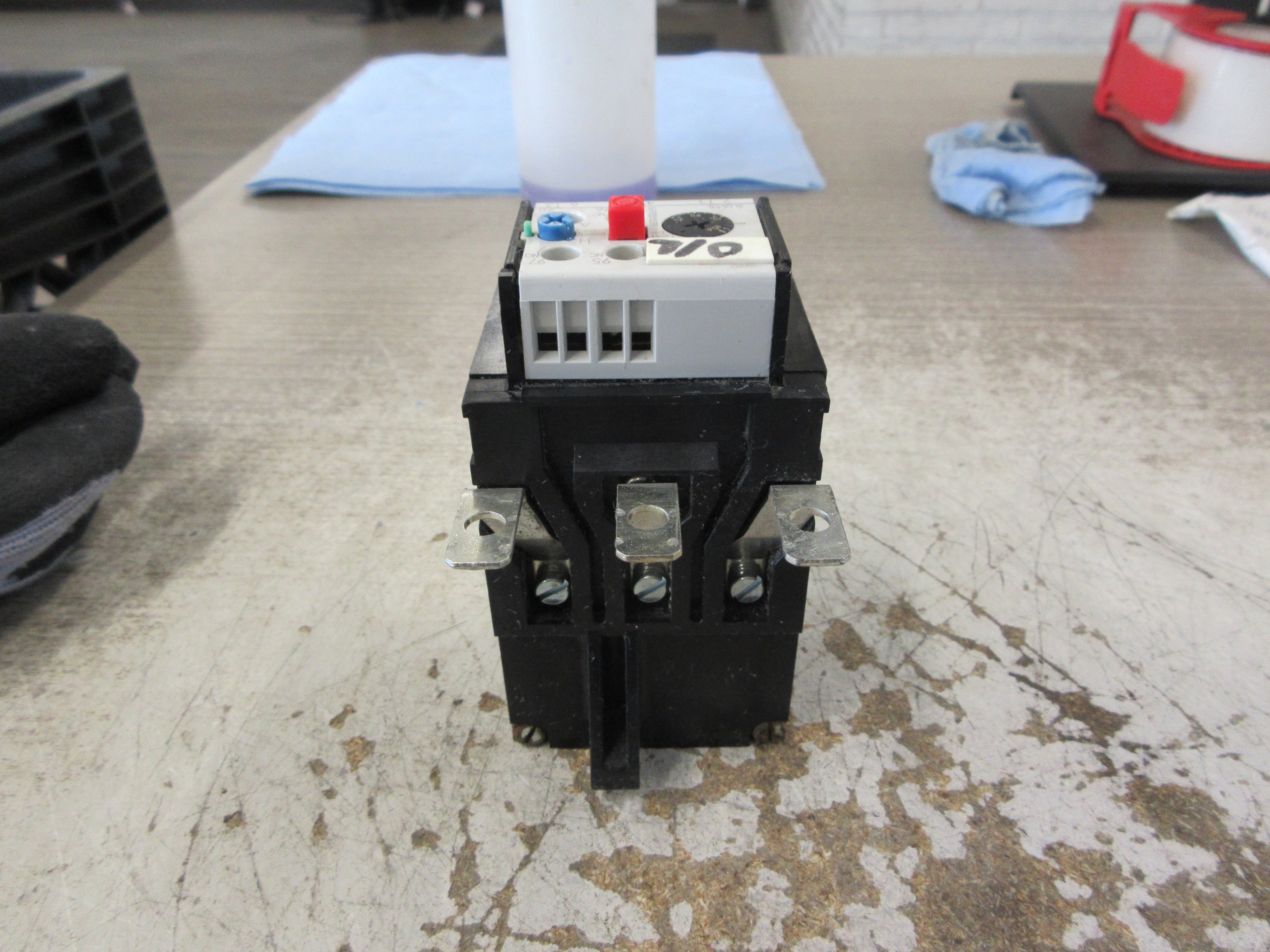 Siemens Solid State Overload 3UA58 00-2T Trip: 40-57A 600V Used