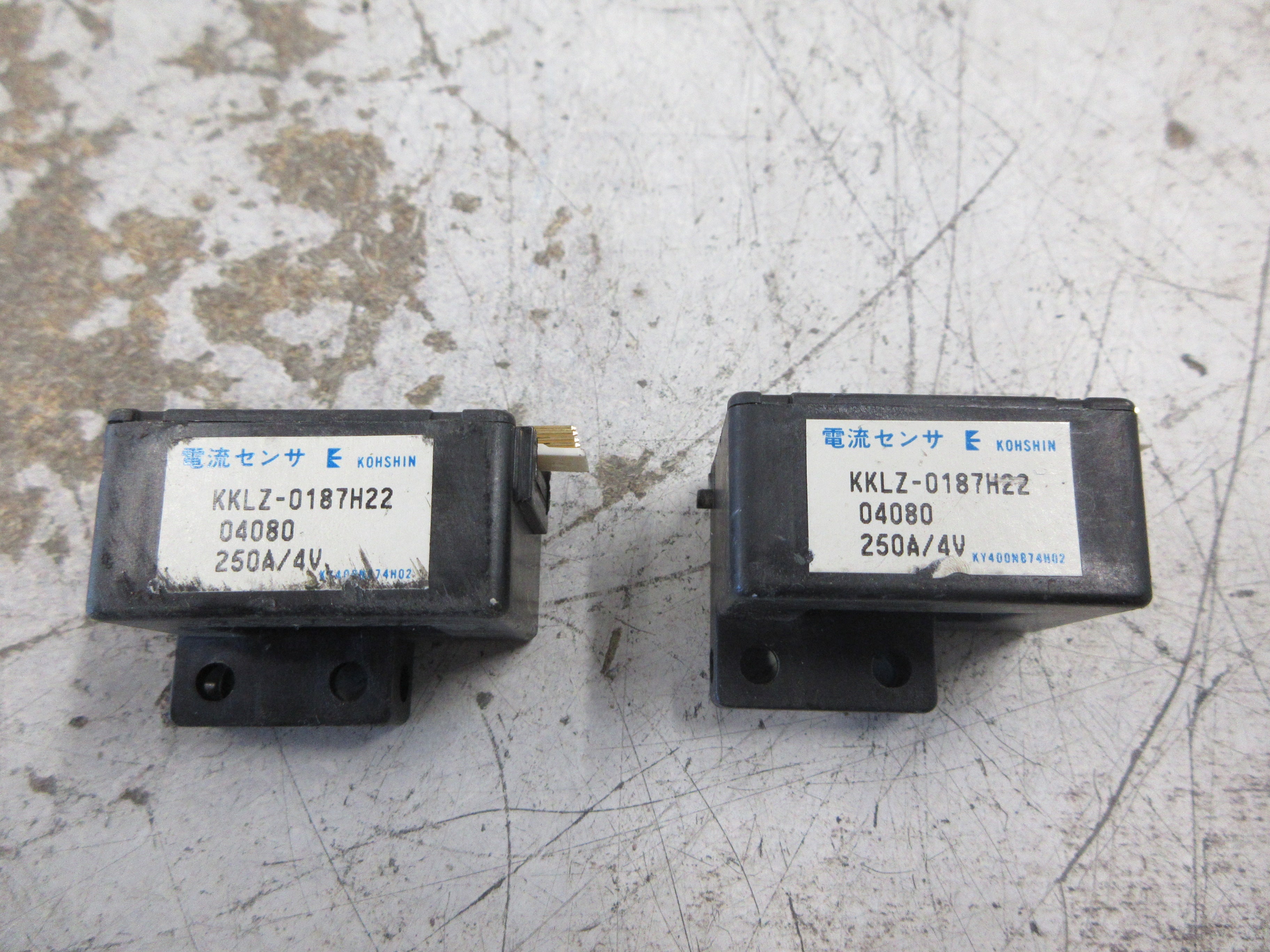 Kohshin Current Sensor KKLZ-0187H22 250A 4V *Lot of 2* Used