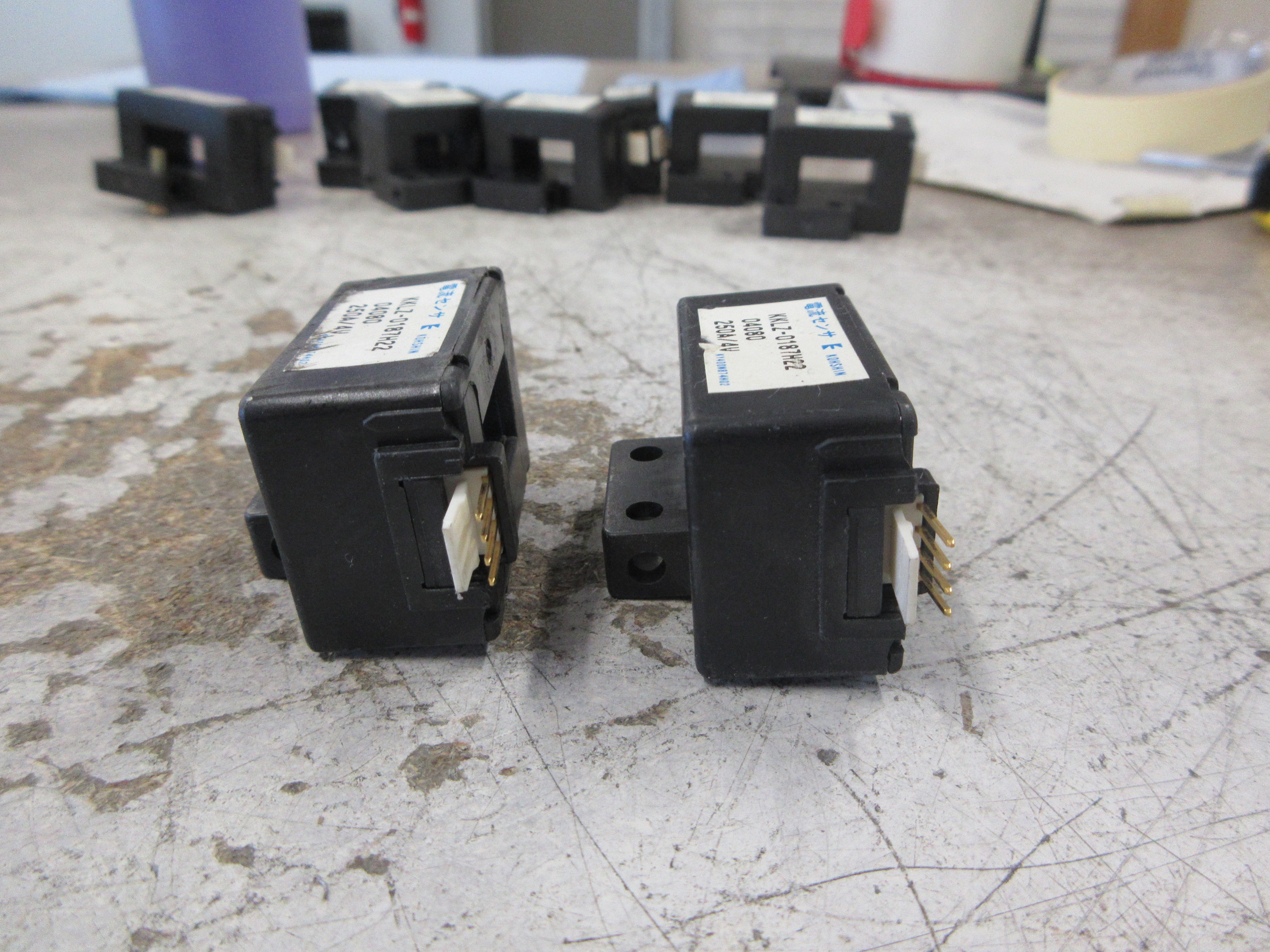 Kohshin Current Sensor KKLZ-0187H22 250A 4V *Lot of 2* Used