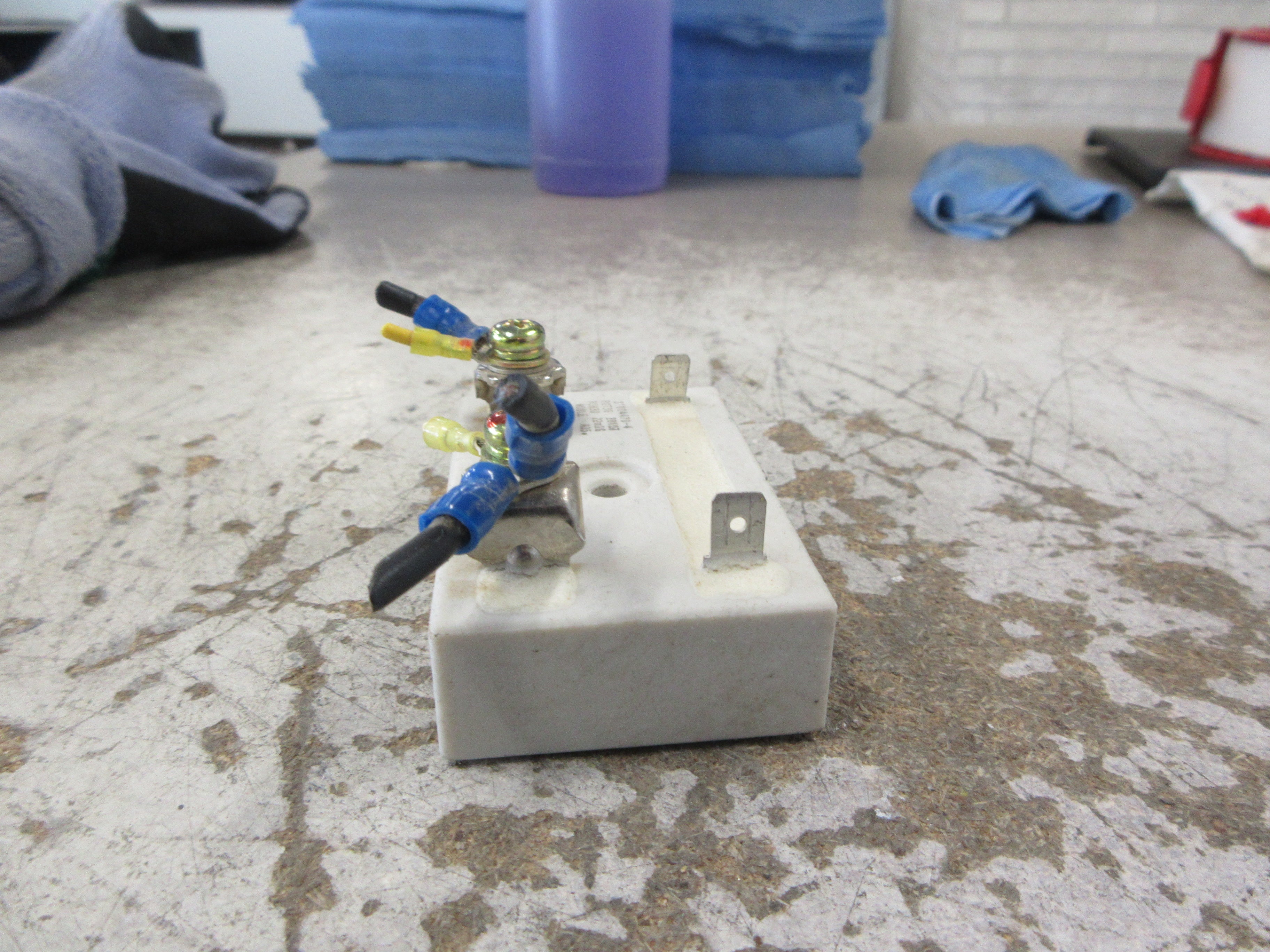 Noble Resistor 3T004470-4 Used