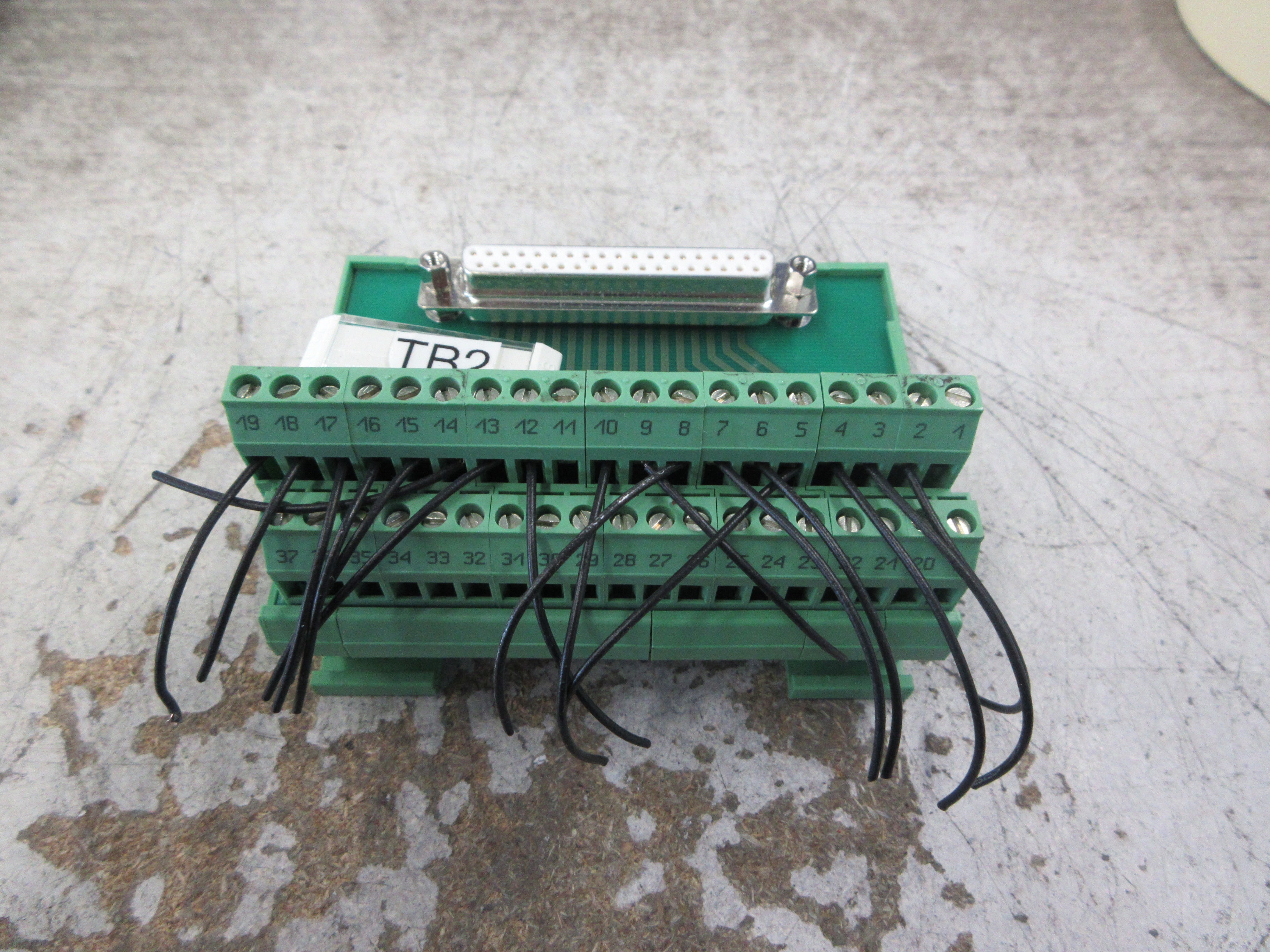 Phoenix Contact FLKM-D37 SUB/B Termination Board 2281212 Used
