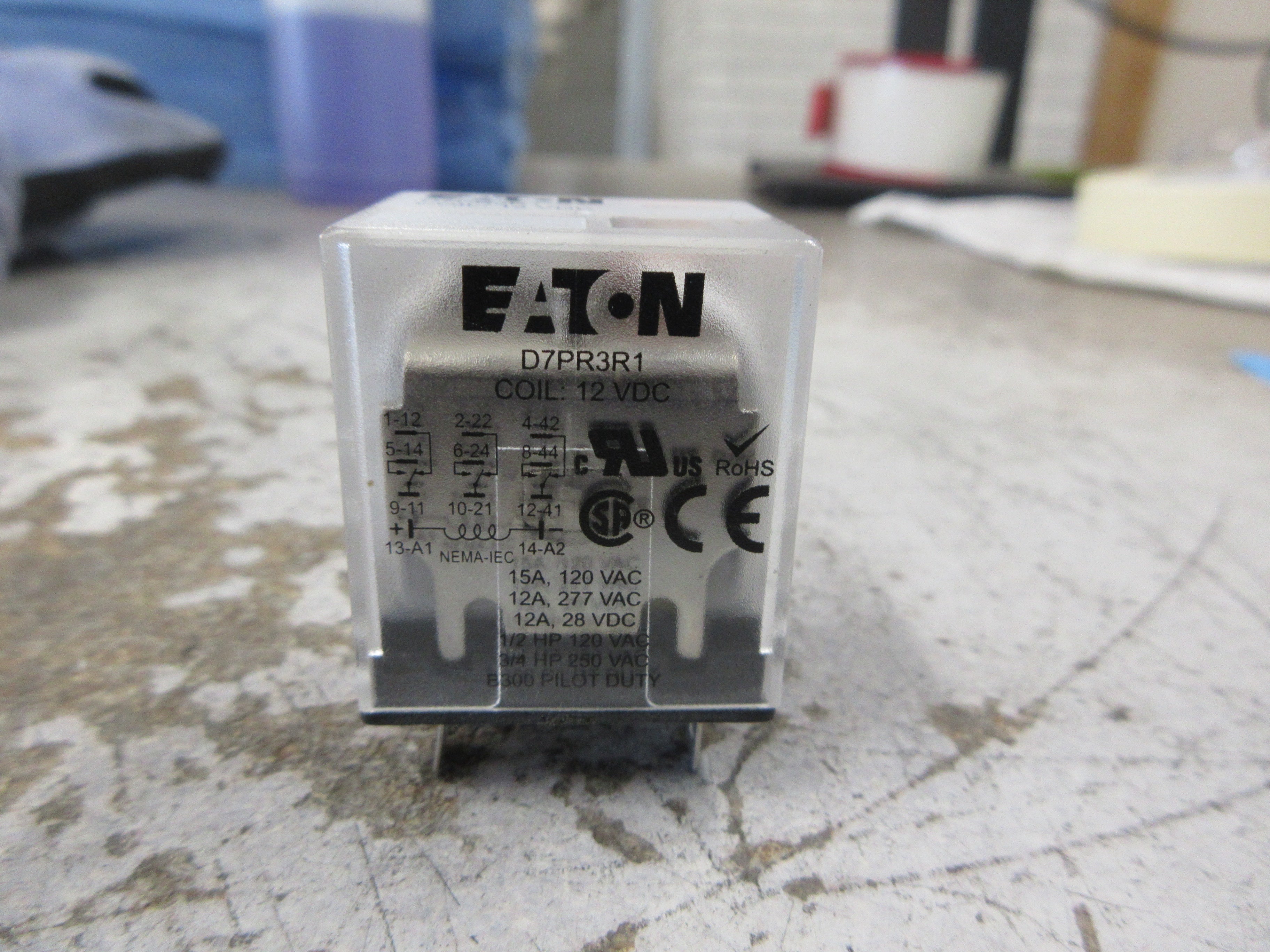 Eaton Relay D7PR3R1 12VDC Coil Used