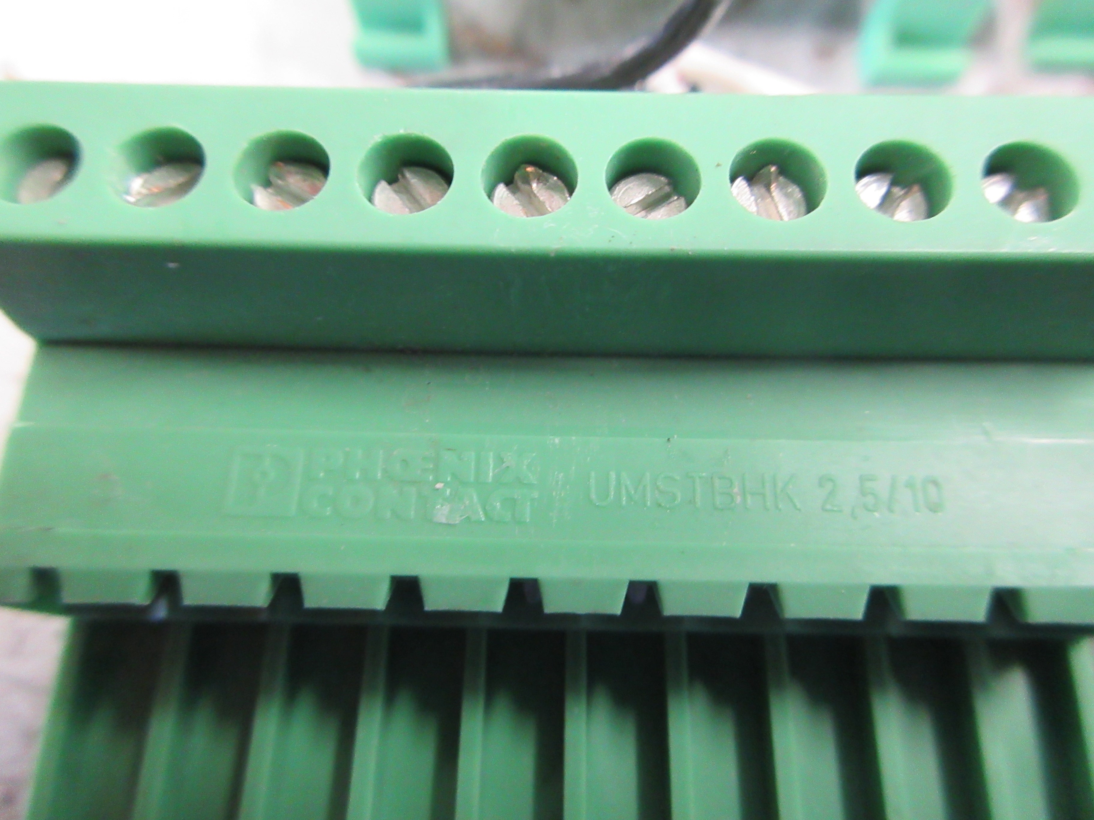 Phoenix Contact DIN-Rail Connector UMSTBHK 2,5/10 *Lot of 6* Used