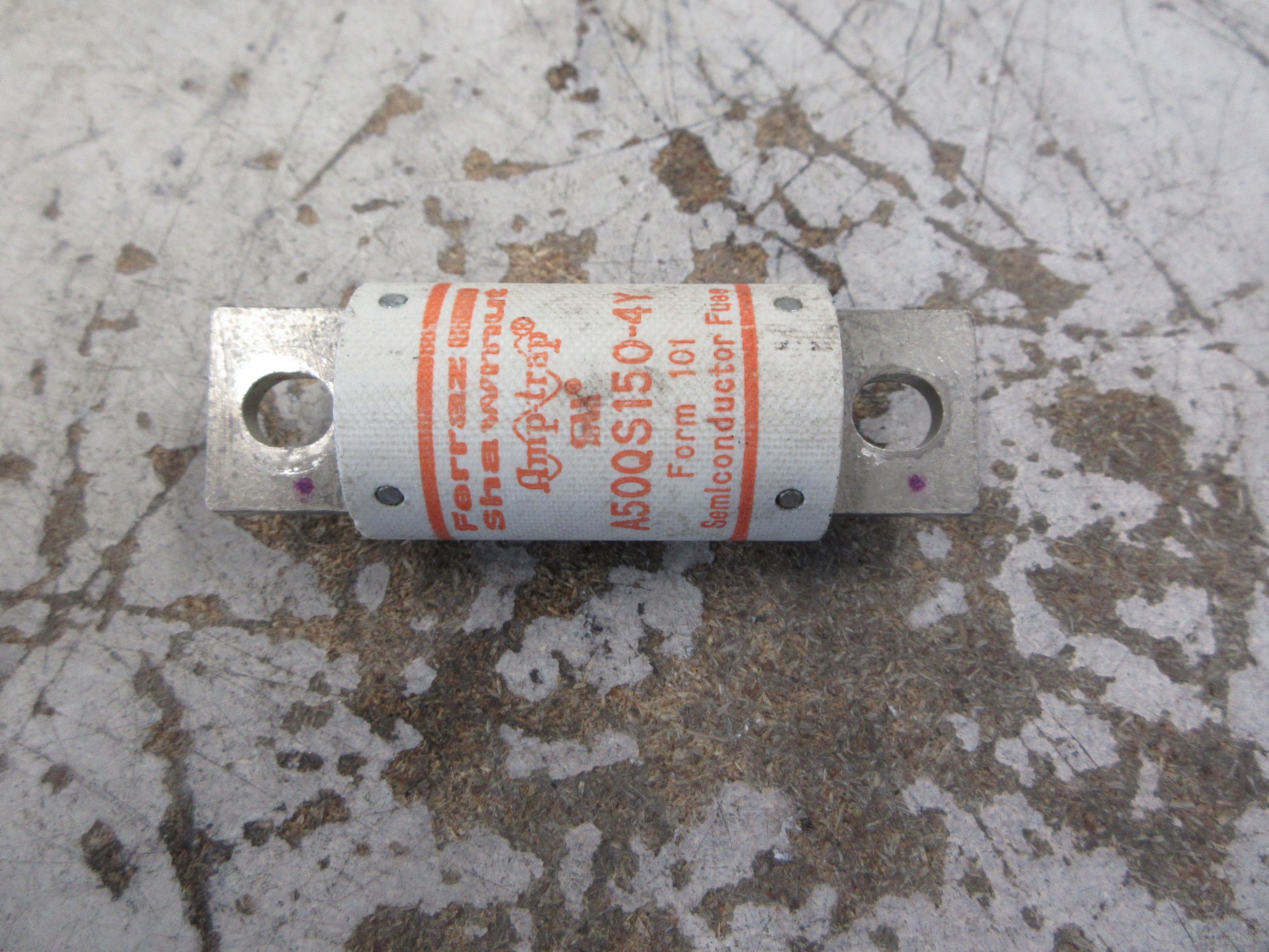 Ferraz Shawmut Amp-Trap Fuse A50QS150-4Y 150A 500V Used