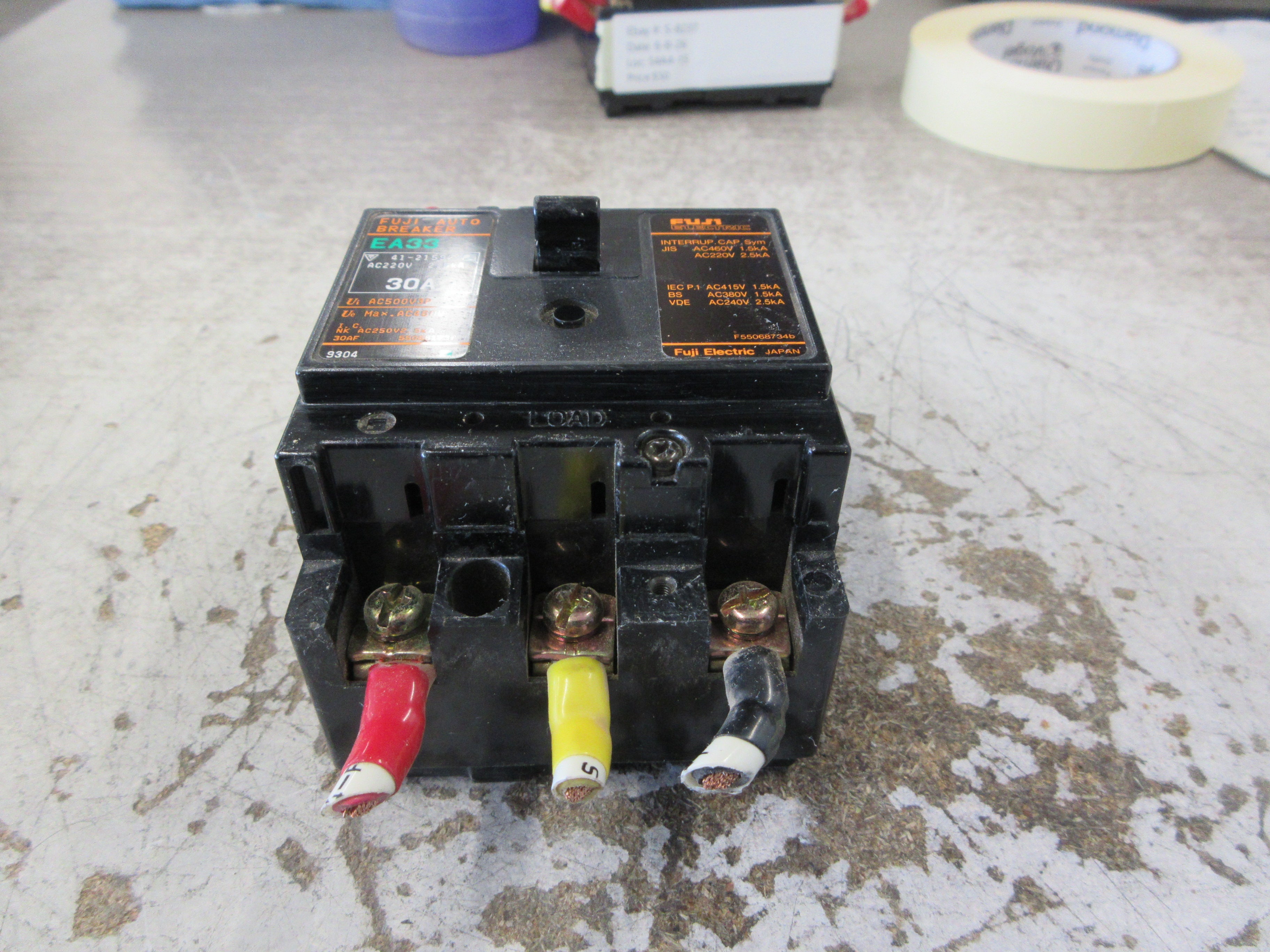 Fuji Electric Circuit Breaker EA33 30A 460V 3P Used