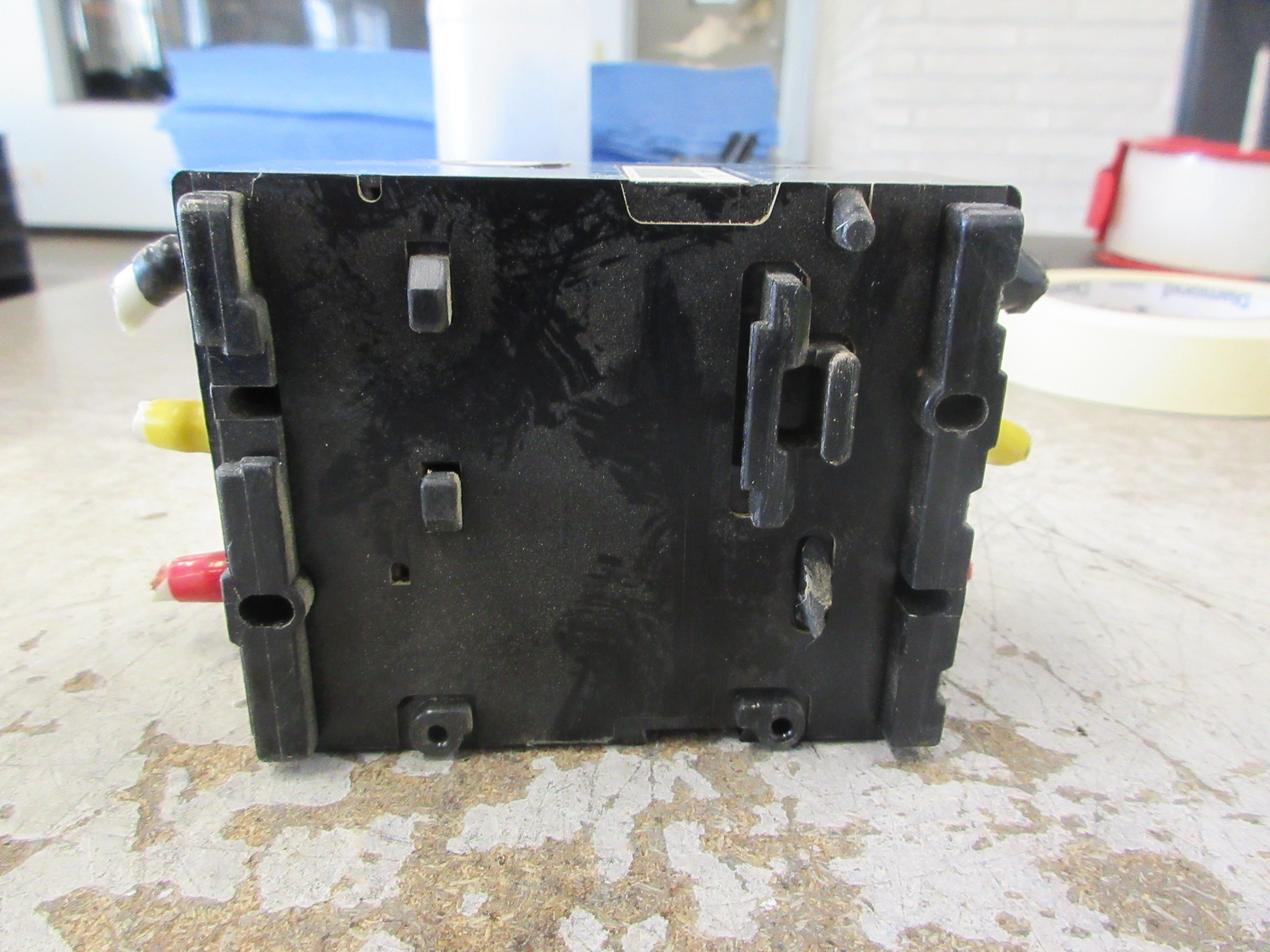 Fuji Electric Circuit Breaker EA33 30A 460V 3P Used