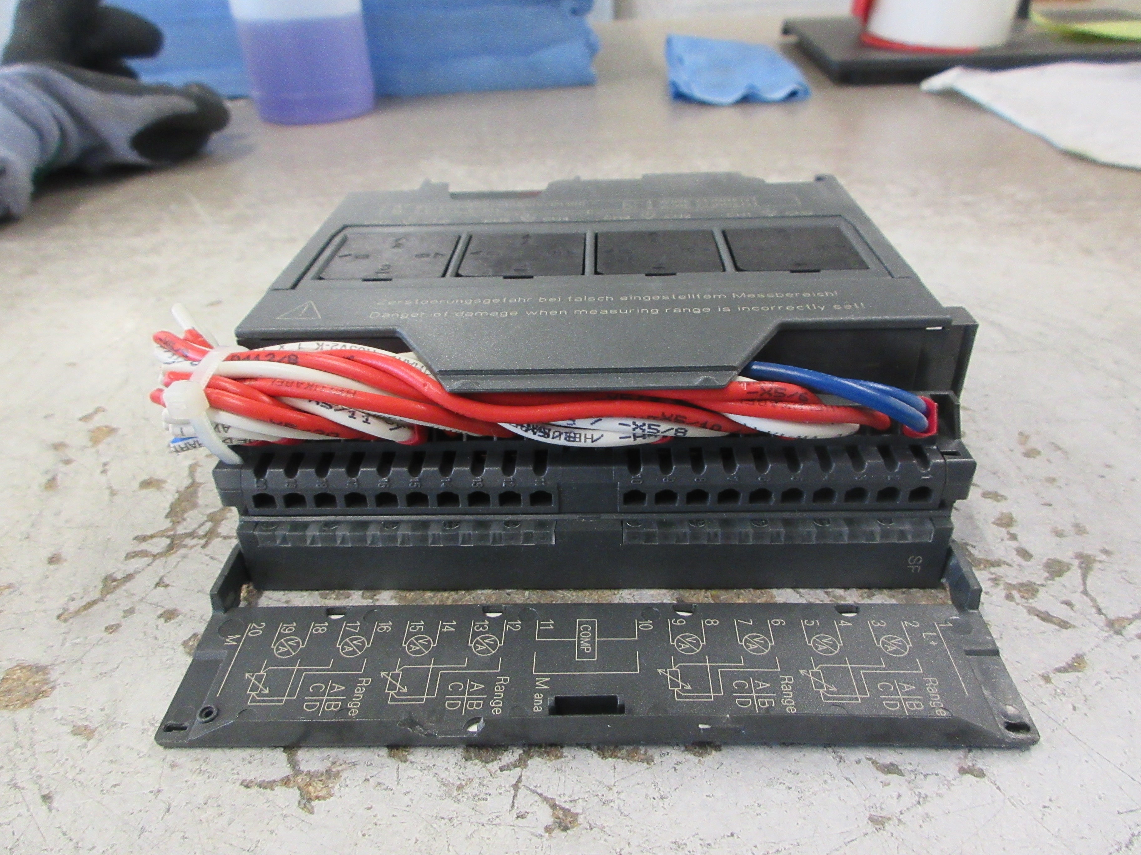 Siemens Simatic S7 Analog Input Module 6ES7 331-7KF02-0AB0 E-Stand: 5 Used