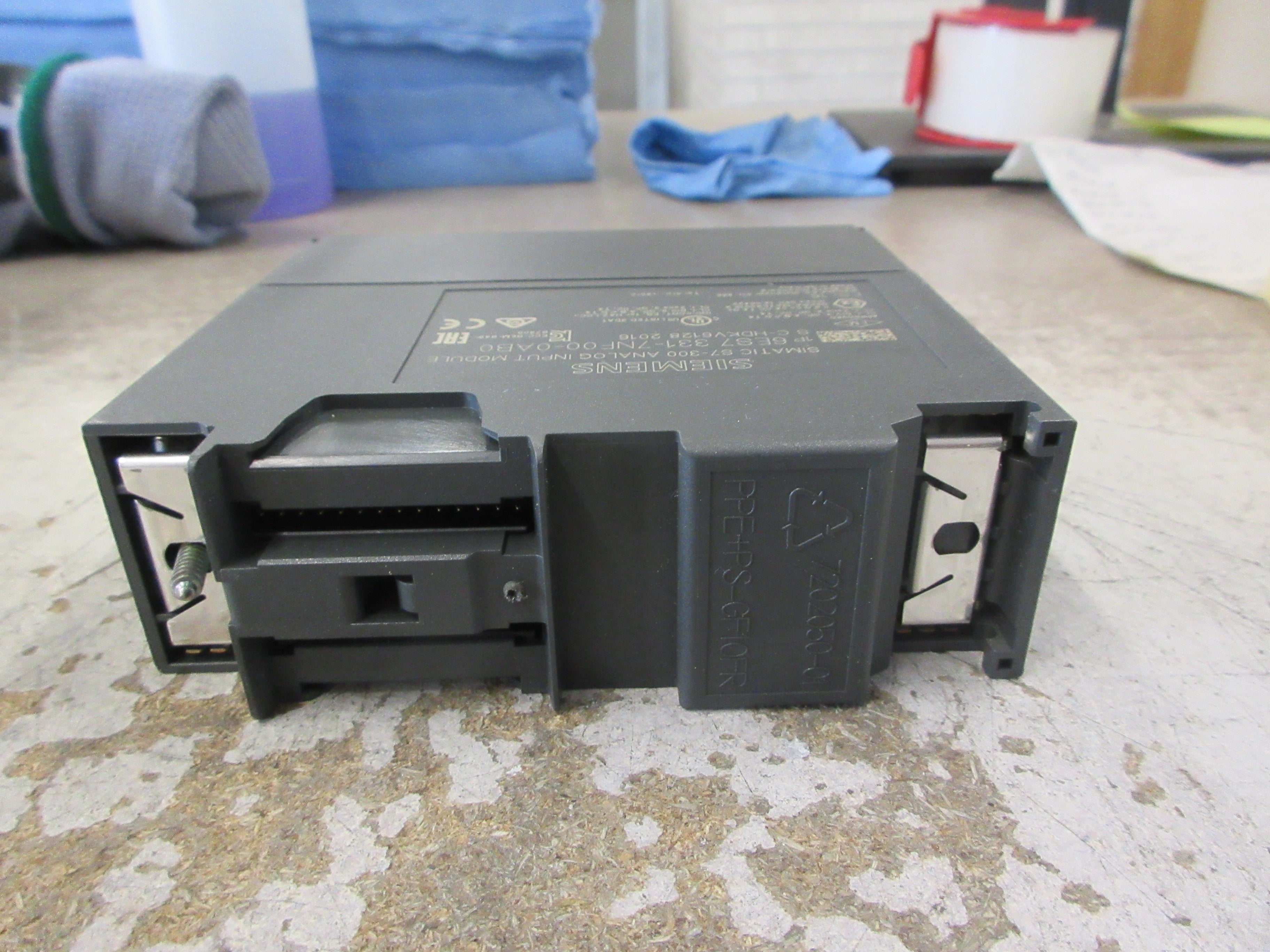 Siemens Simatic S7-300 Analog Input Module 6ES7 331-7NF00-0AB0 FS: 16 Used