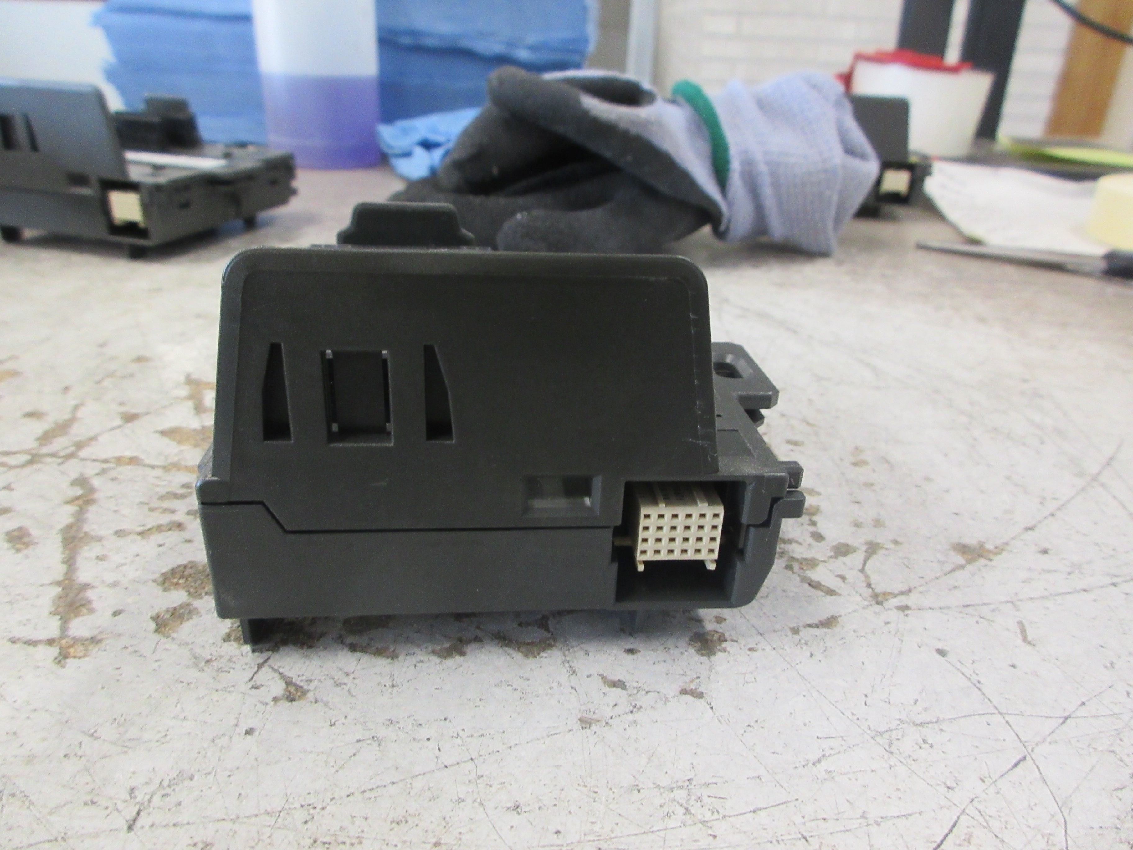 Siemens Bus Module 6ES7 195-7HB00-0XA0 FS: 06 Used