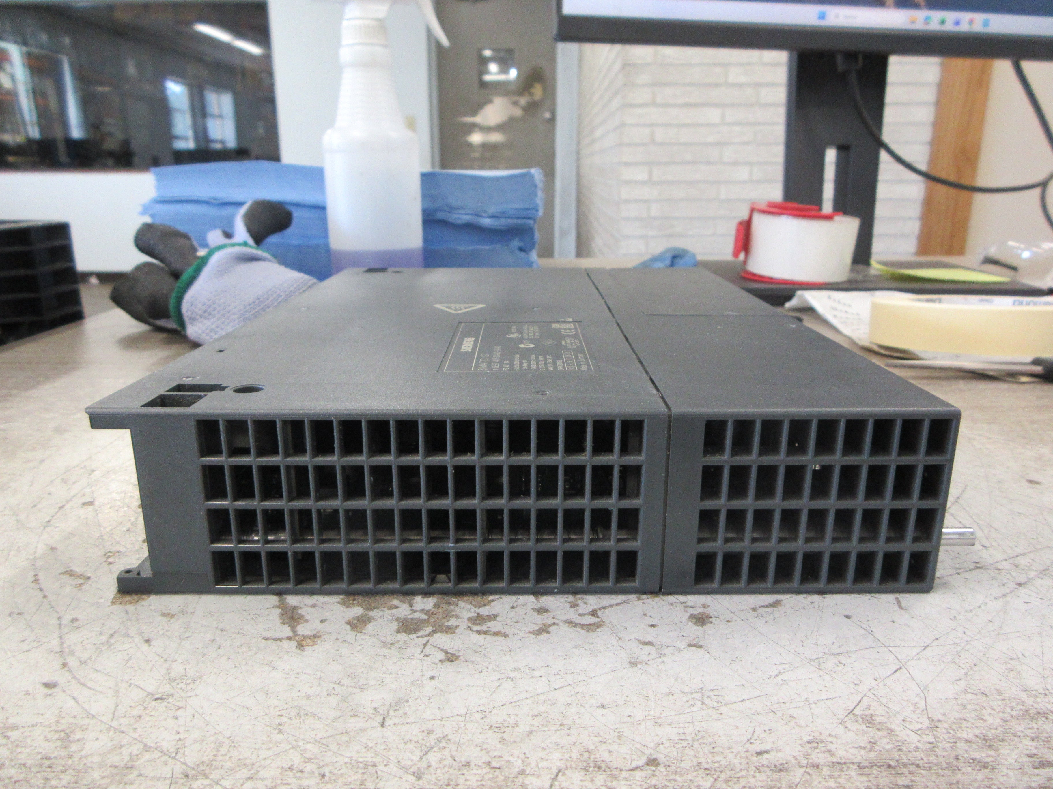 Siemens Simatic S7-400 Power Supply Module 6ES7 407-0KA02-0AA0 Used
