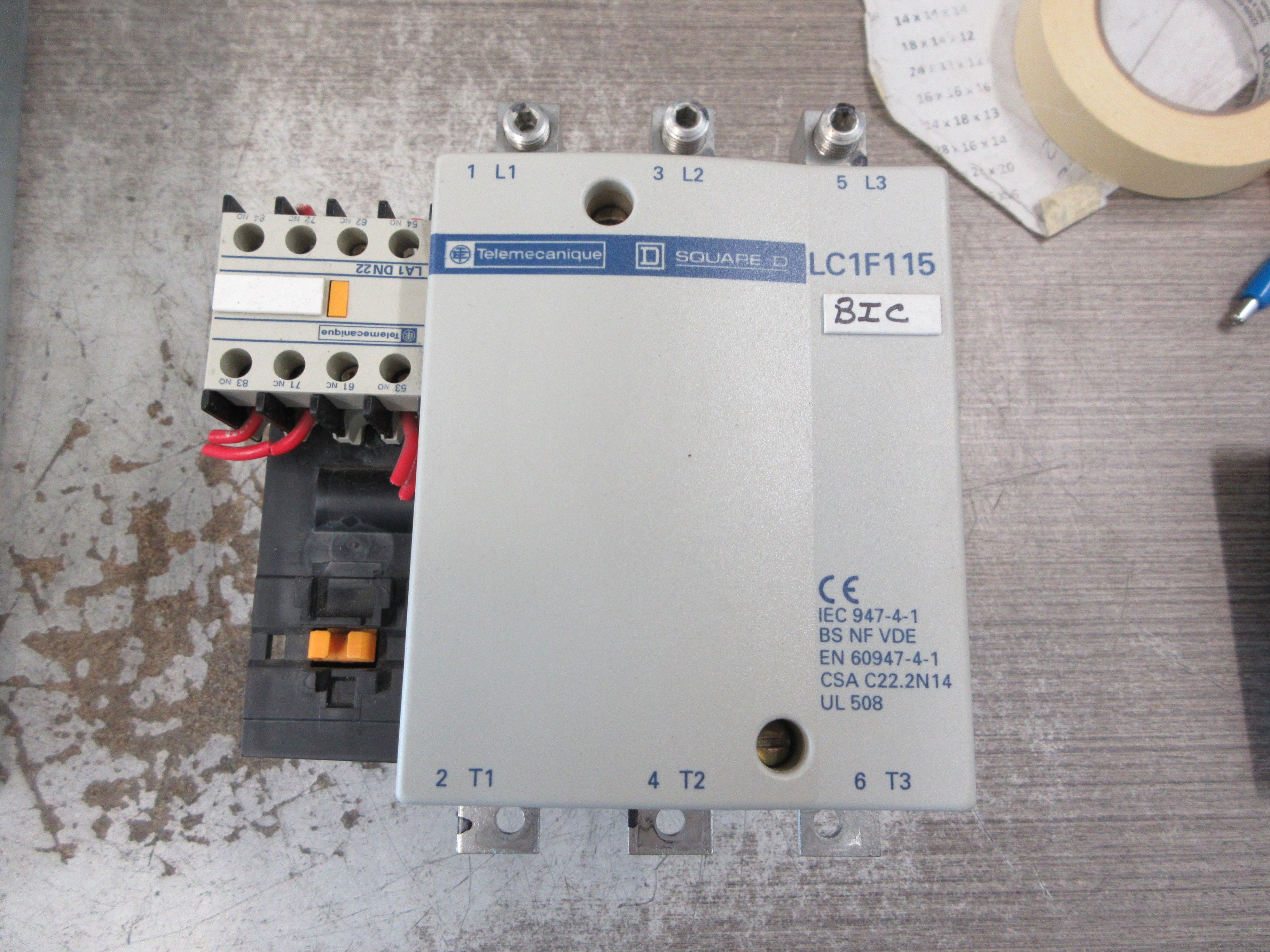 Telemecanique Contactor LC1F115 115-120V Coil w/ Aux Contact Block Used