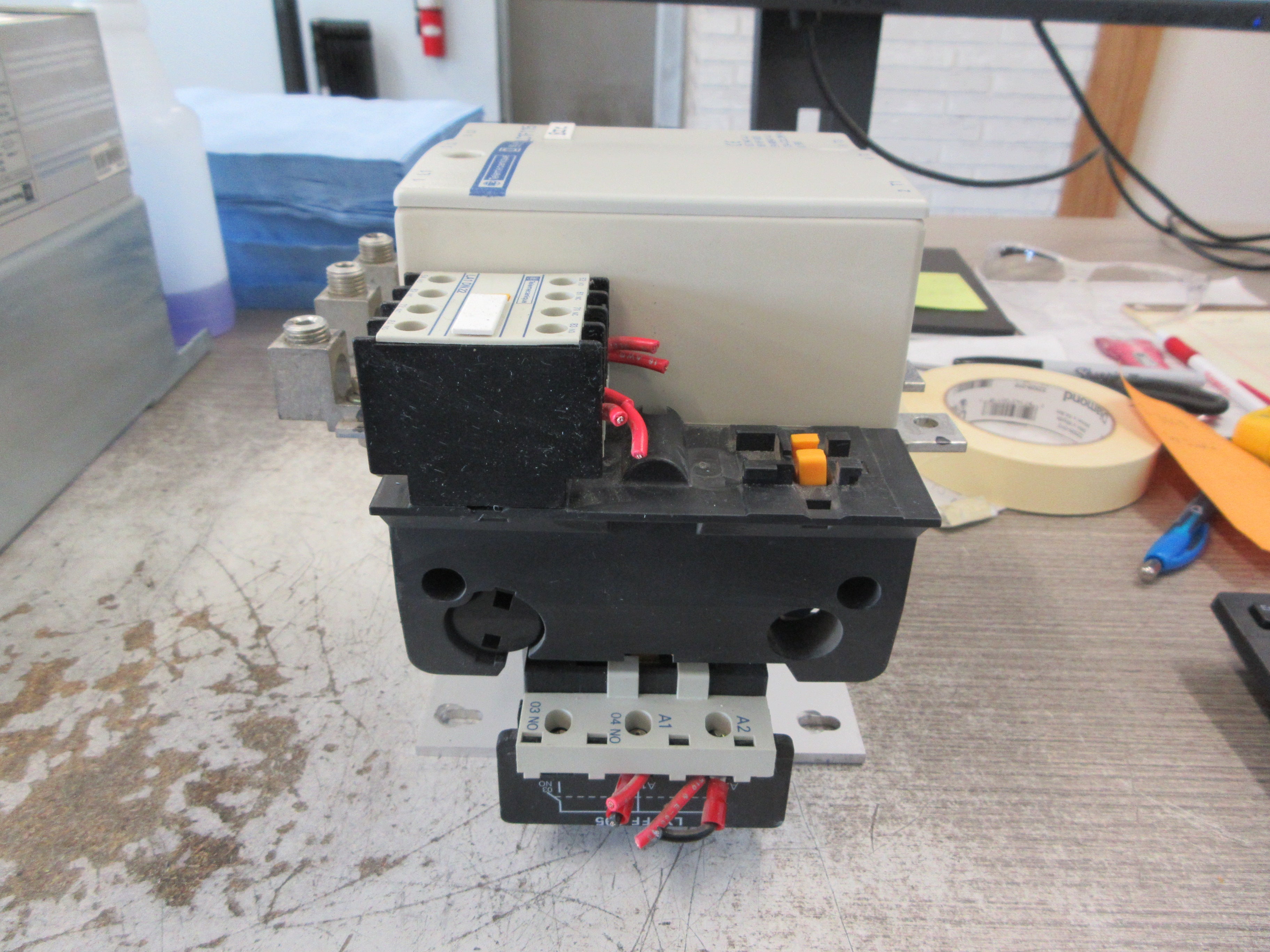 Telemecanique Contactor LC1F115 115-120V Coil w/ Aux Contact Block Used