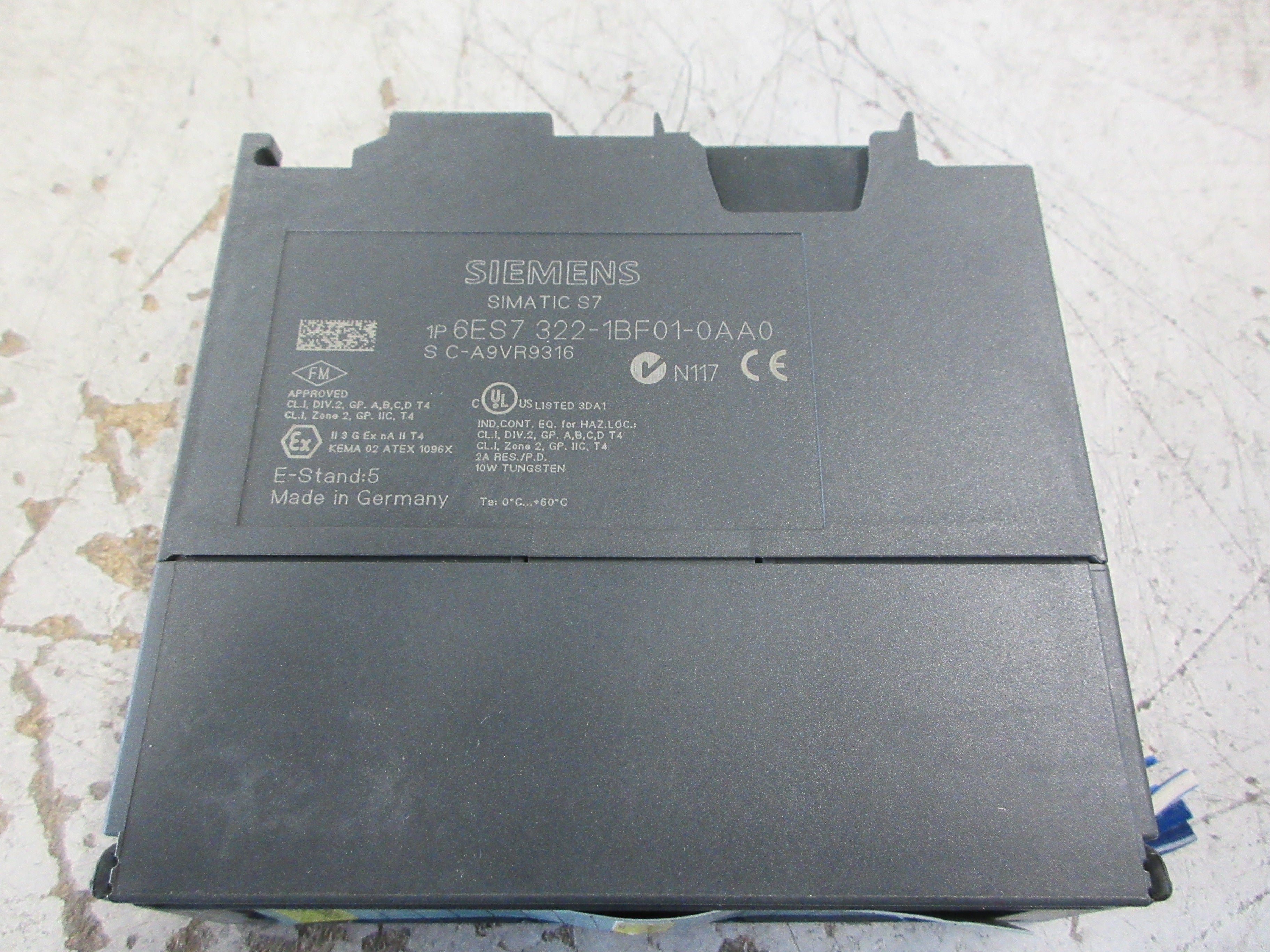 Siemens Simatic S7 Isolated Digital Output Module 6ES7 322-1BF01-0AA0 Used