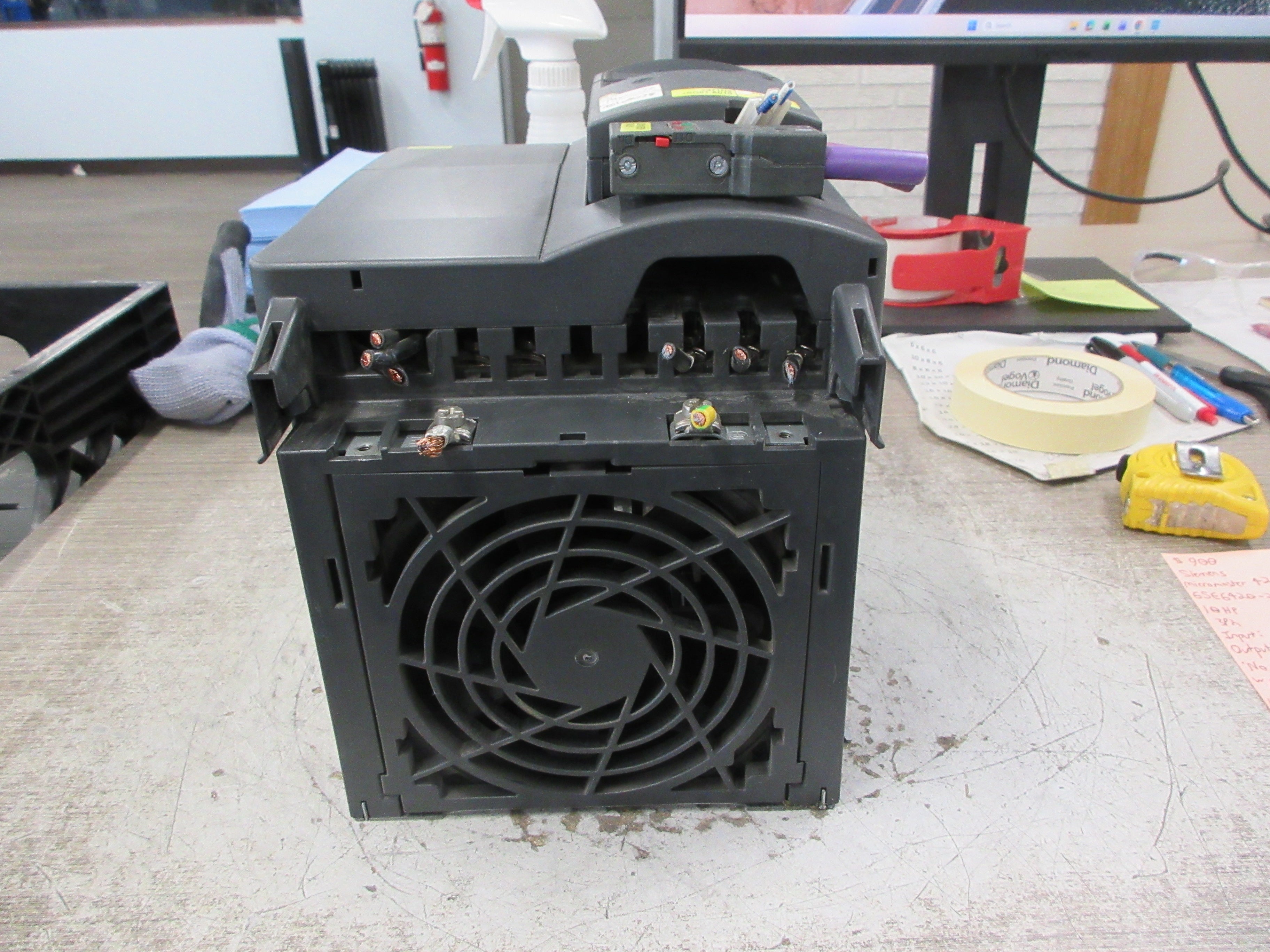 Siemens Micromaster 420 AC Drive 6SE6420-2UD27-5CA1 10HP 3Ph Used