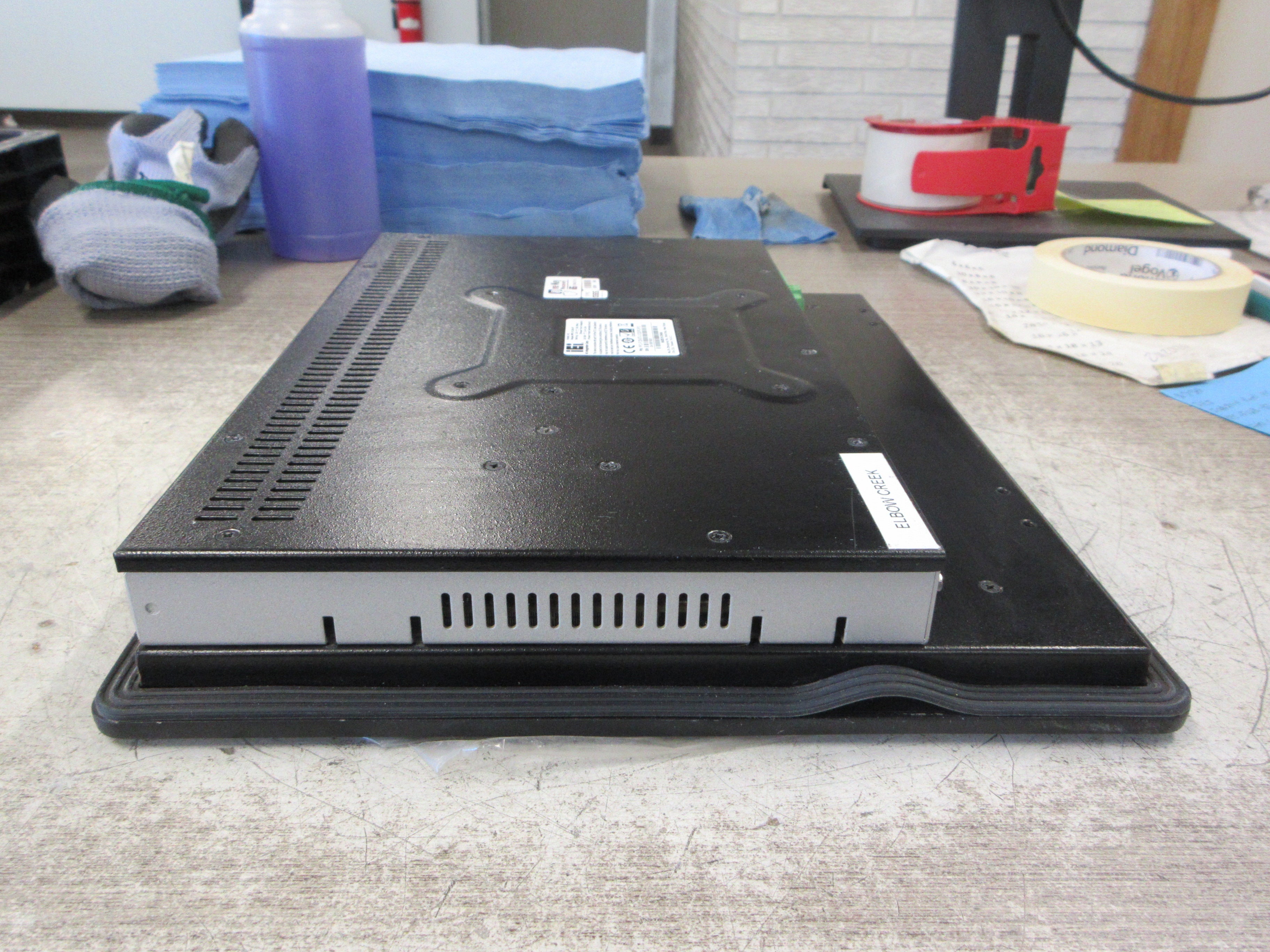 IEI Industrial Panel PC PPC-F12B-Bti-J1/2G/PC-R10 Intel Celeron J1900 12.1" Used