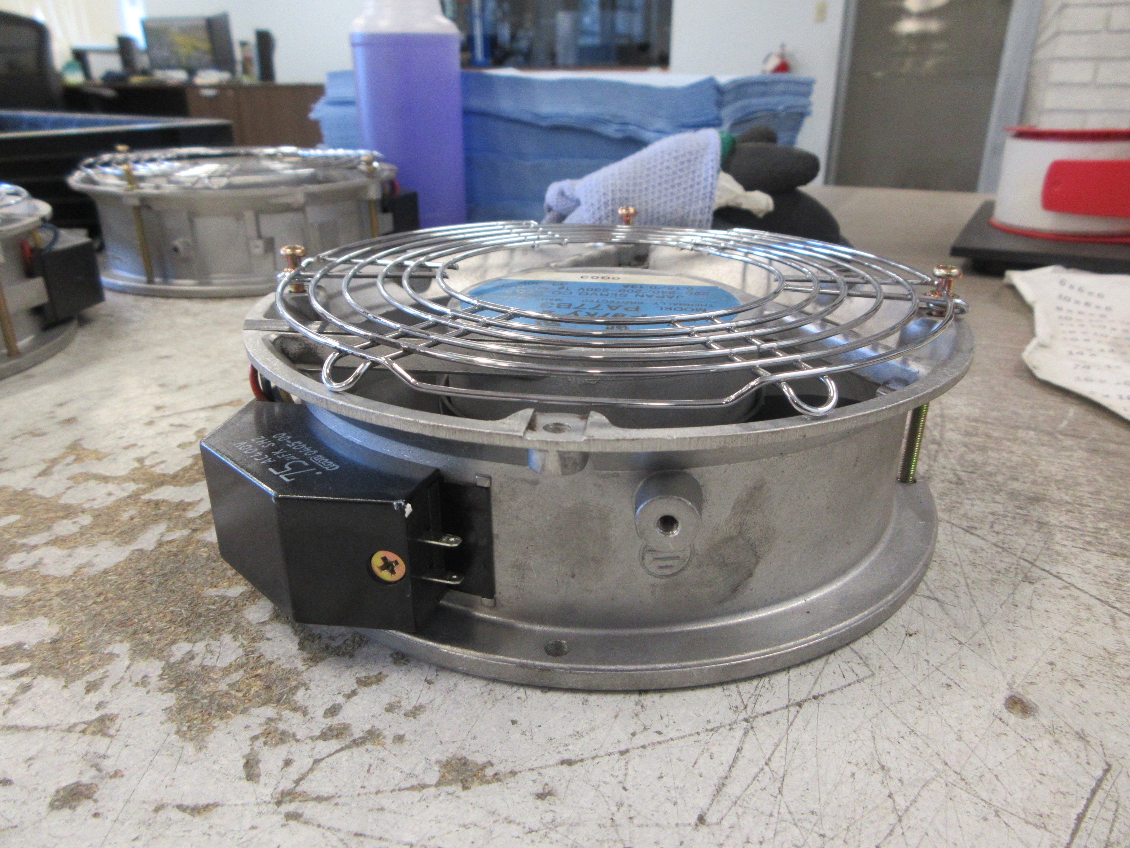 Japan Servo Co. Parky II Axial Fan PA77B3 220-240/208-230V 1Ph 50/60Hz Used
