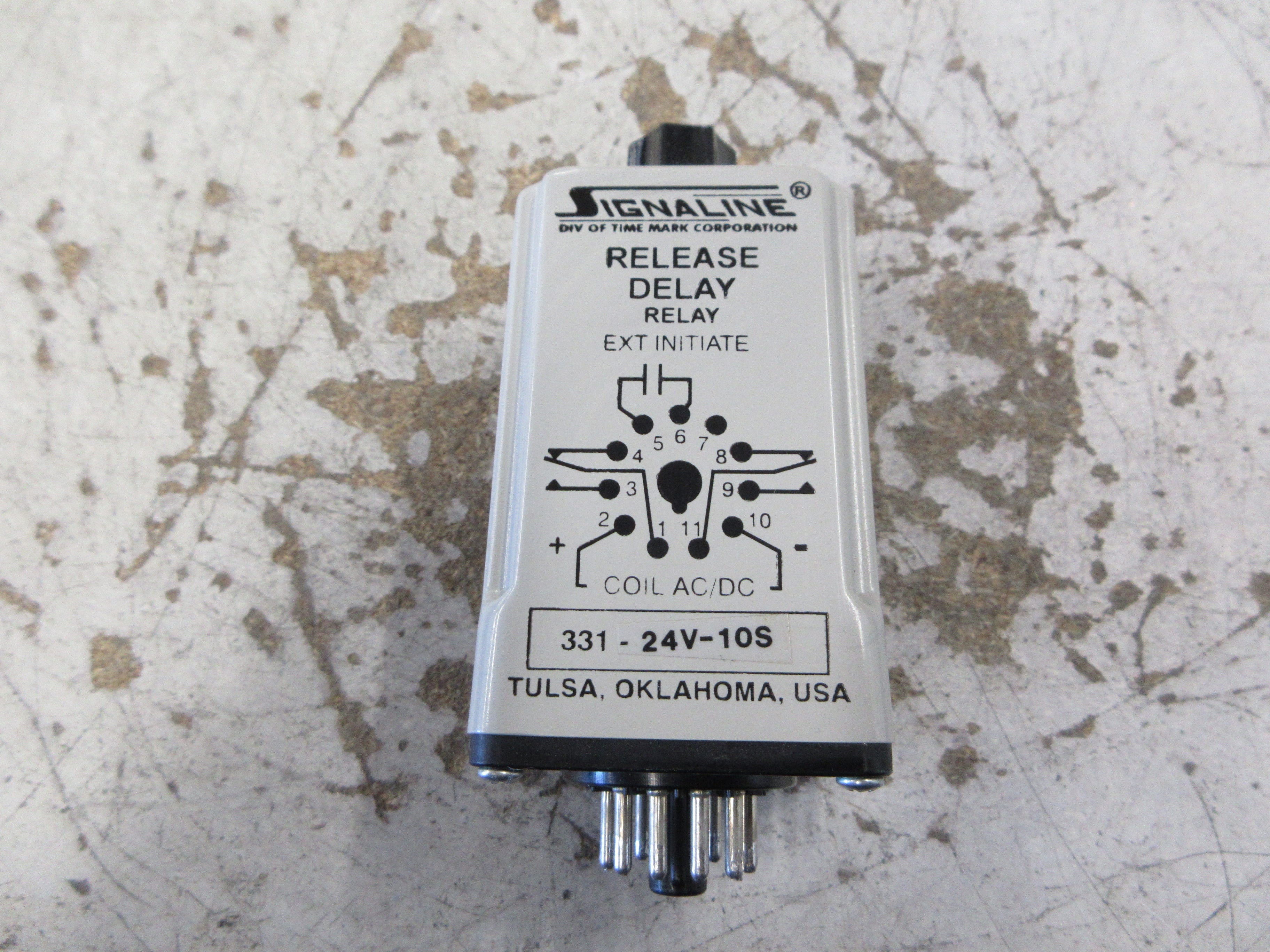 Time Mark Signaline Release Delay Relay 331-24V-10S 24V Coil Range: 1-10Sec Used