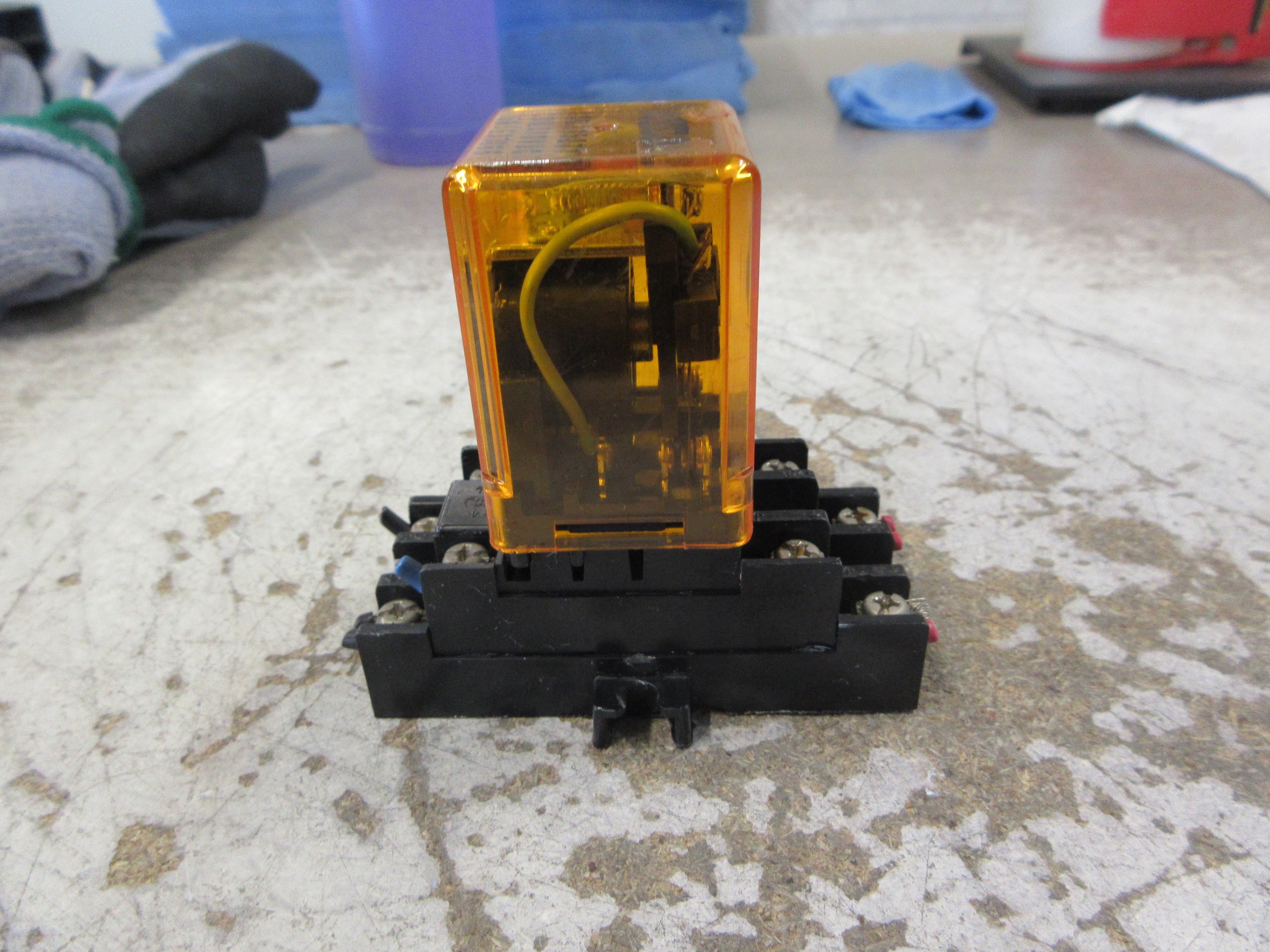 Asco Relay 115271 110VDC Coil W/Base Used