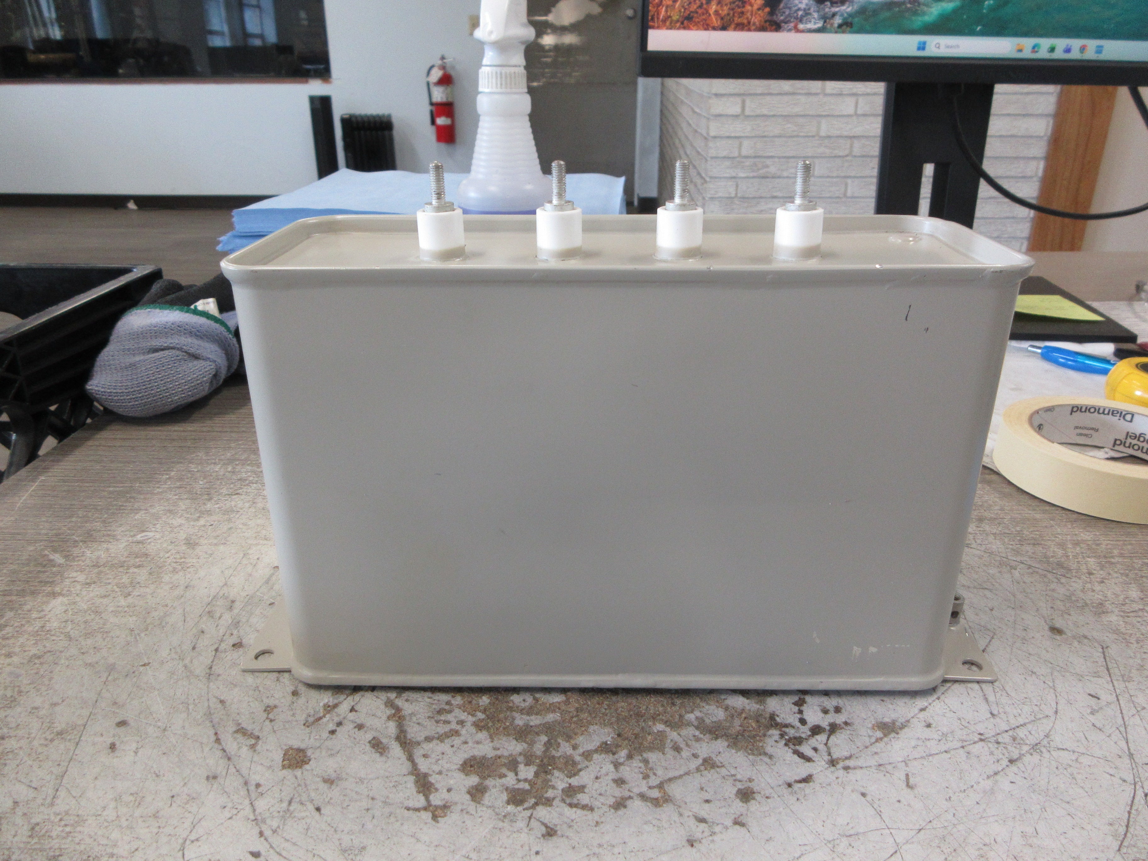 Shizuki Capacitor MF-RG 3X300uF 200V 3Ph 60Hz Used