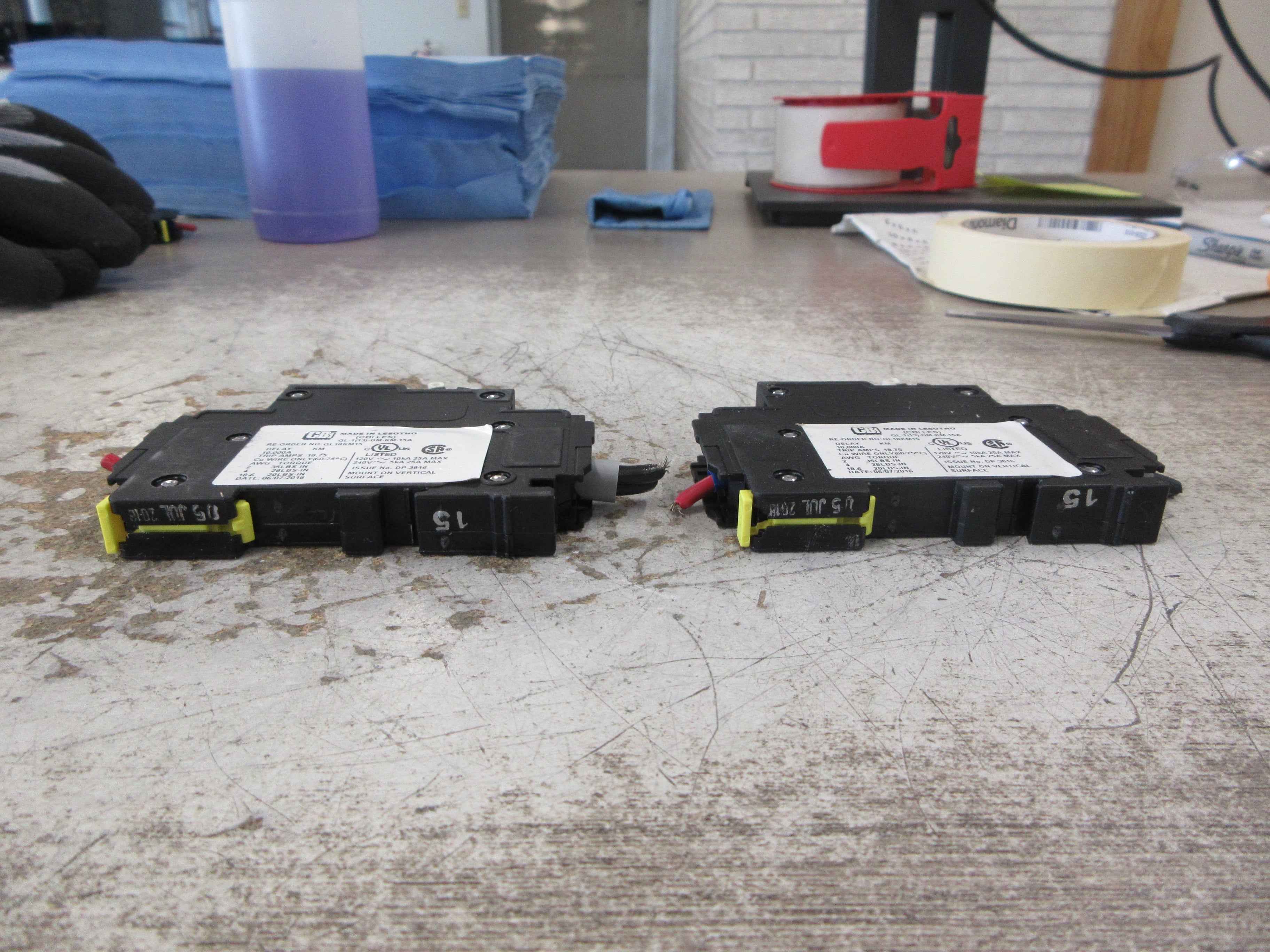 CBi Circuit Breaker QL18KM15 15A 120V 1P *Lot of 2* Used