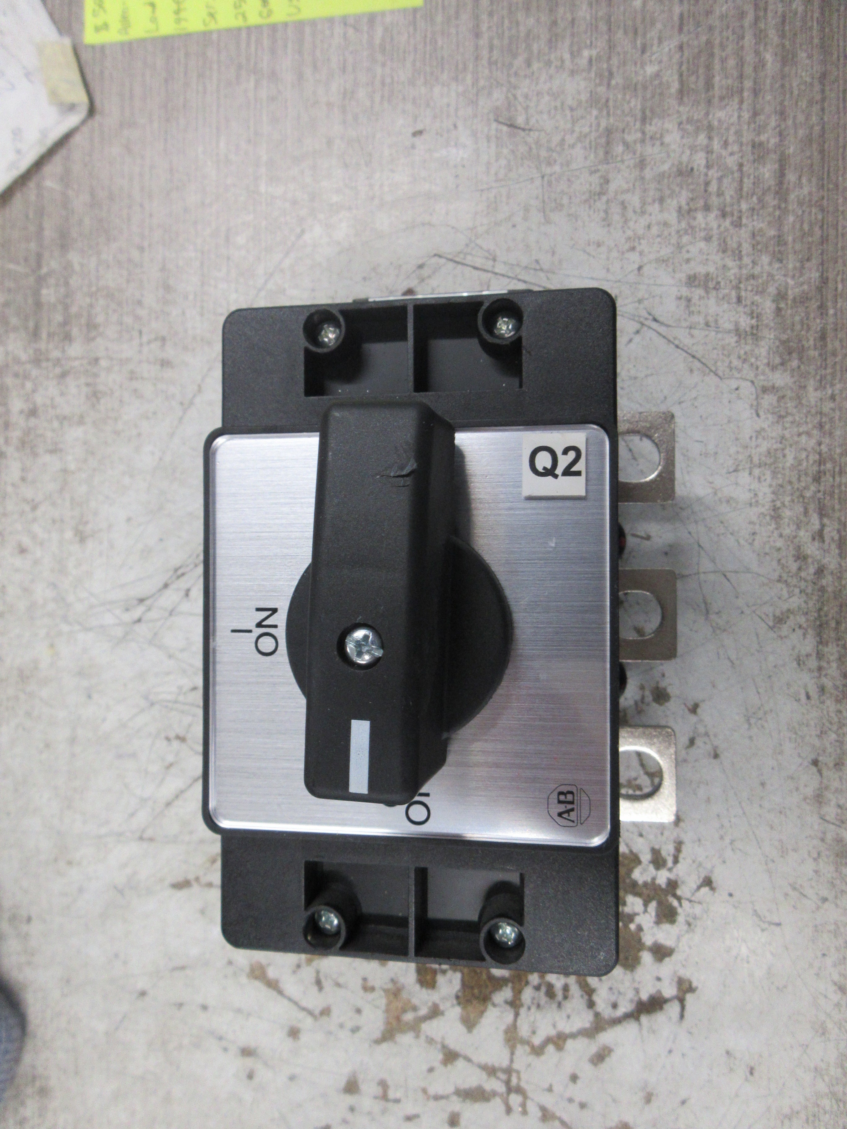 Allen-Bradley Load Switch 194E-B250-1753S Ser. B 250A 600V Used