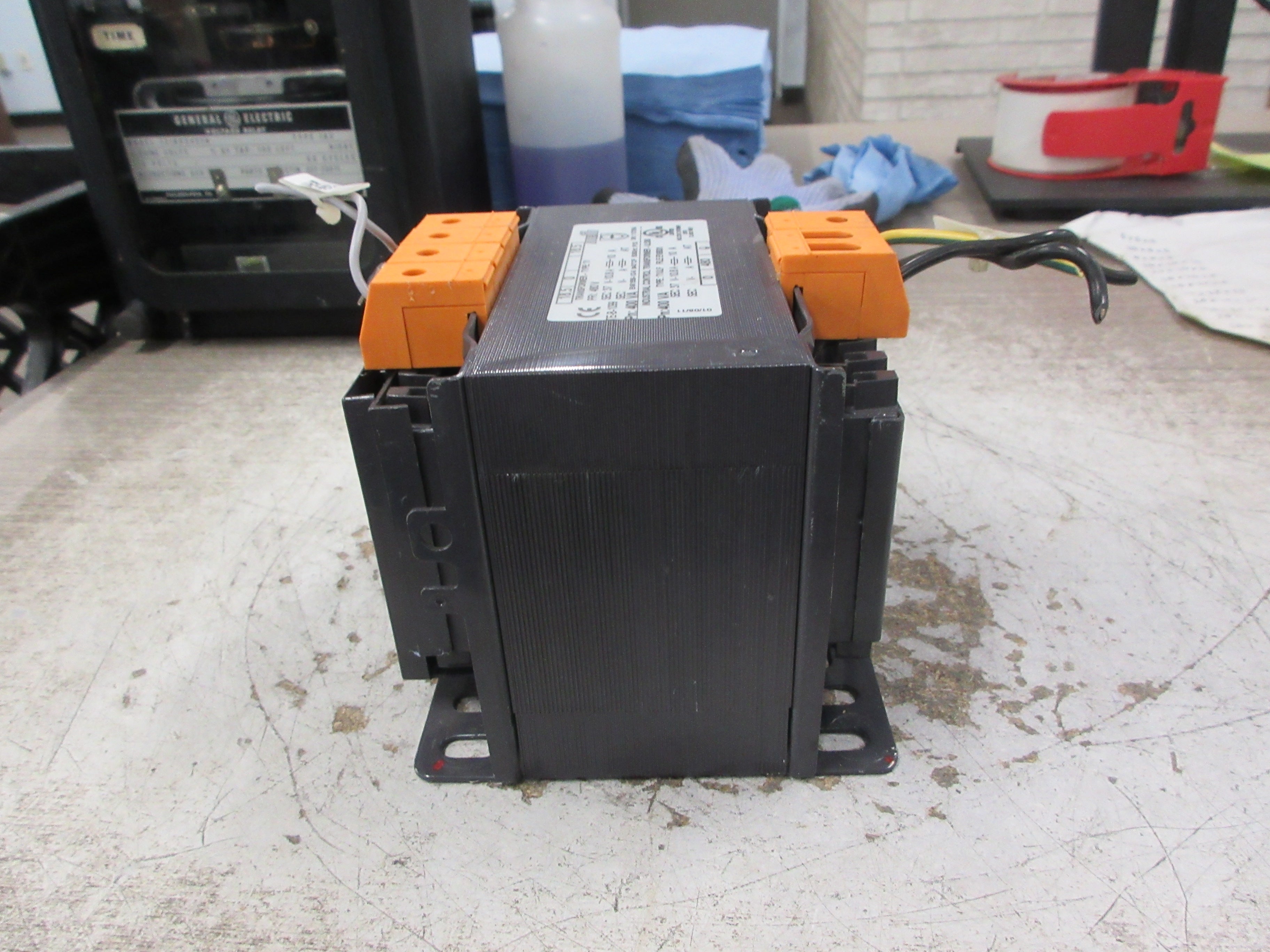 Meth Electric Control Transformer T1ULF 400VA Pri: 480V Sec: 37V Used