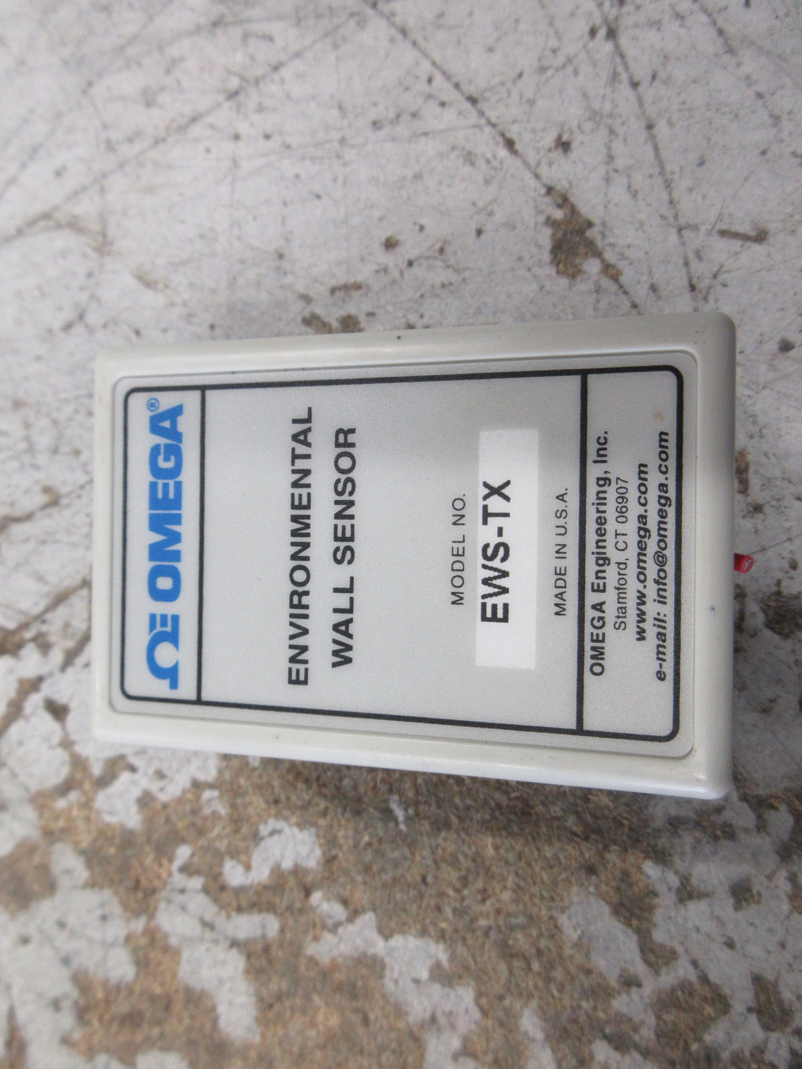 Omega Environmental Wall Sensor EWS-TX Range: -18-57°C Used