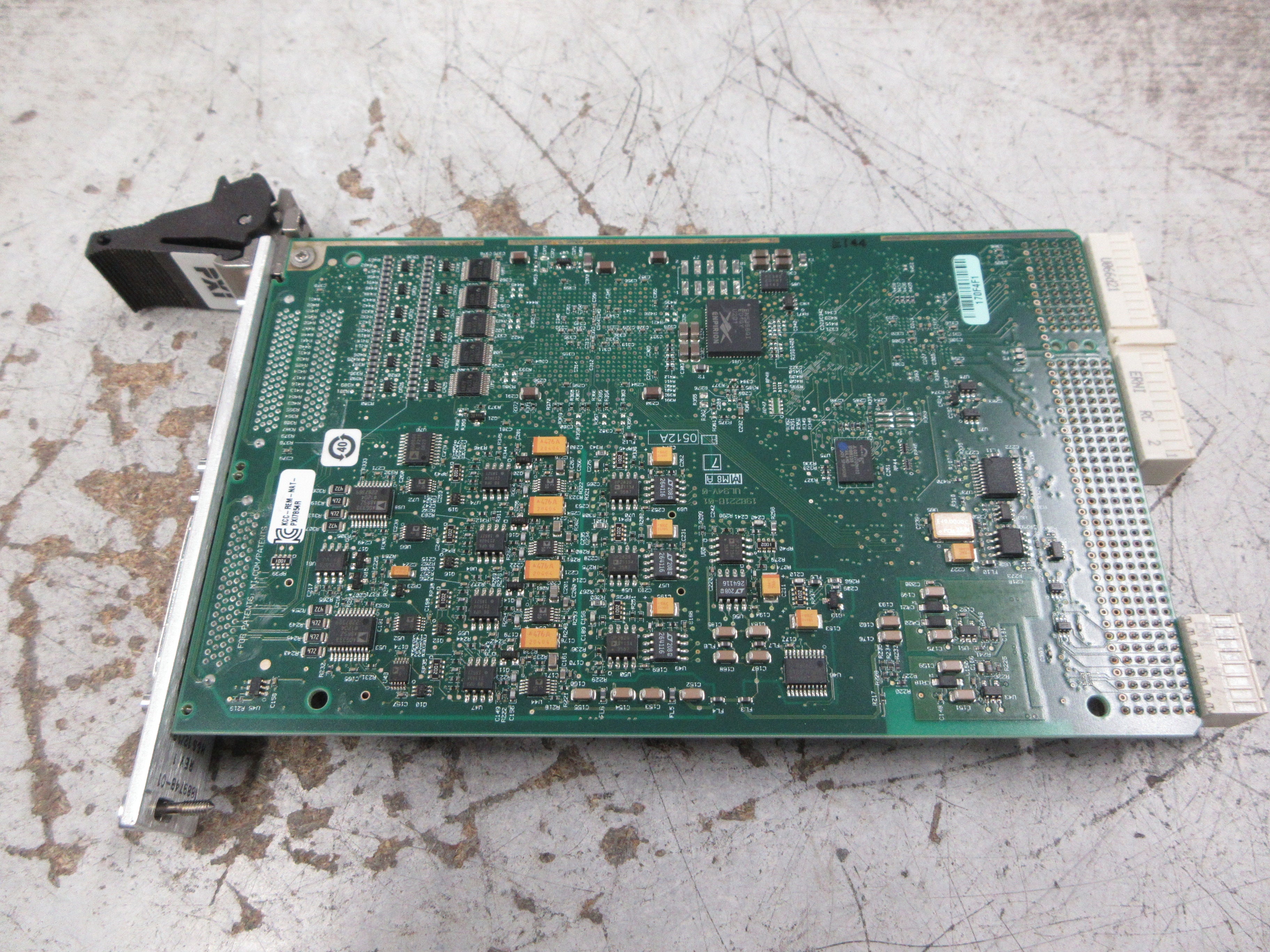 National Instruments NI PXI-7854R Reconfigurable I/O Module 198219C-06L Used