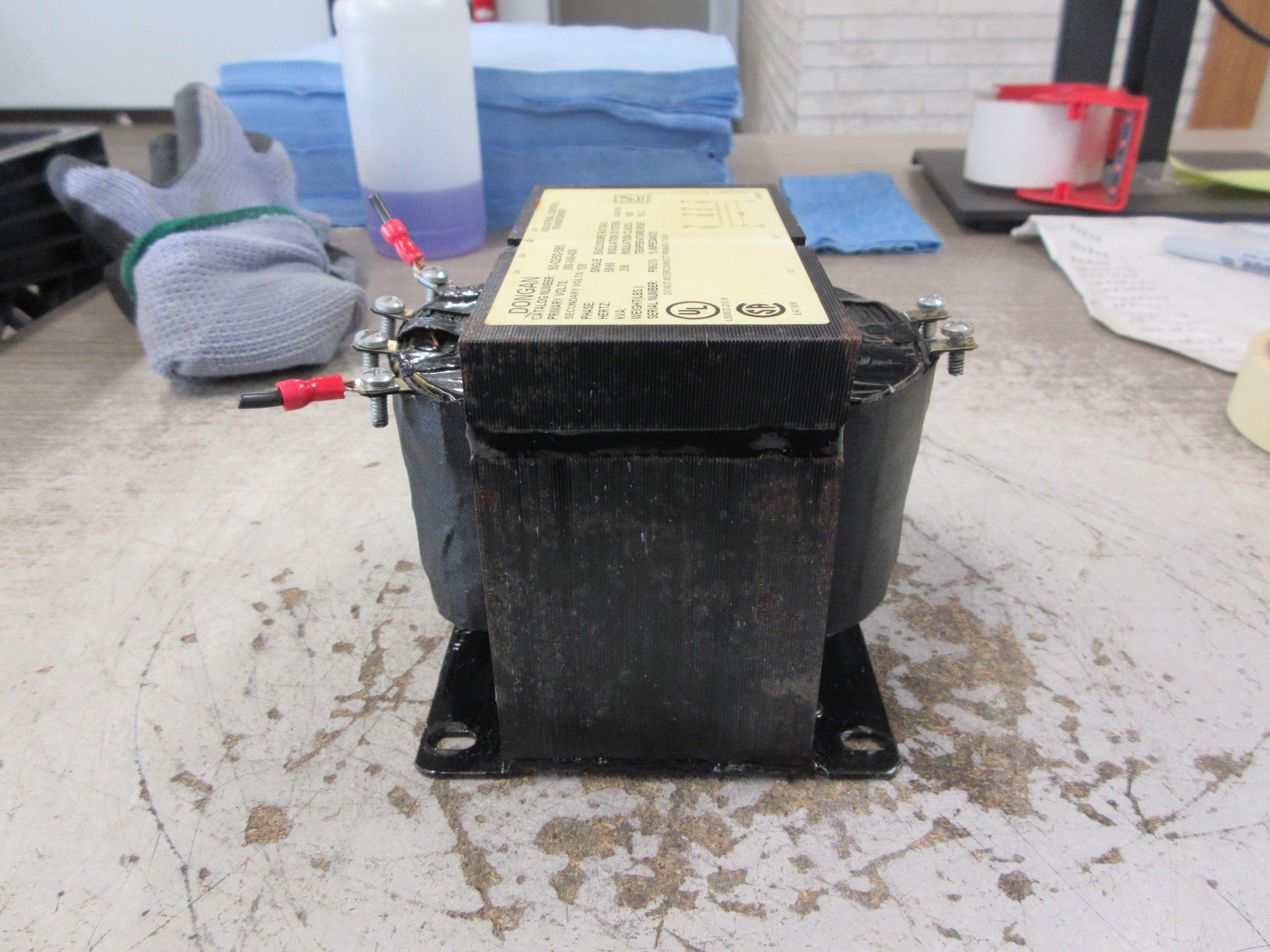 Dongan Control Transformer 50-0250-585 0.250KVA Pri: 208/240/480V Sec: 120V Used