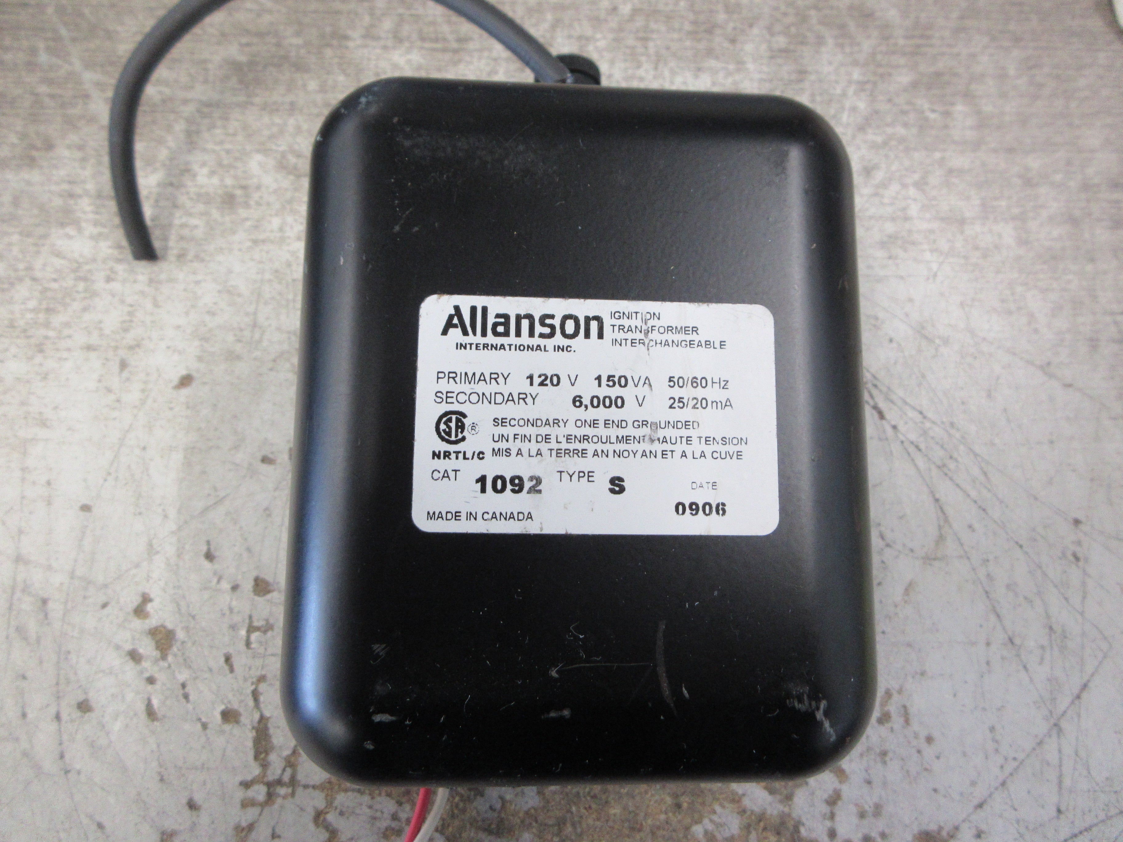 Allanson Ignition Transformer 1092-S 150VA Pri: 120V Sec: 6000V 50/60Hz Used