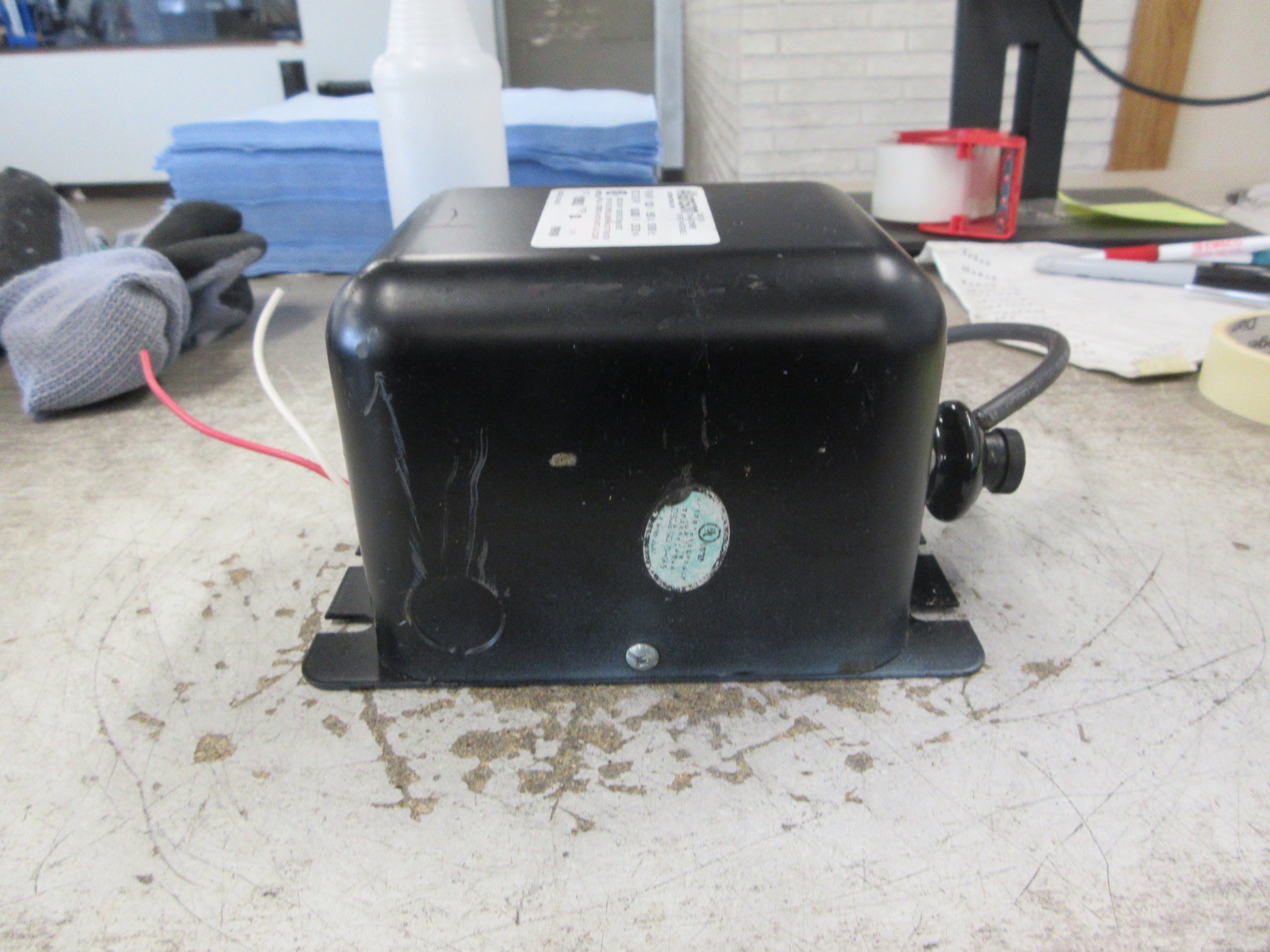Allanson Ignition Transformer 1092-S 150VA Pri: 120V Sec: 6000V 50/60Hz Used