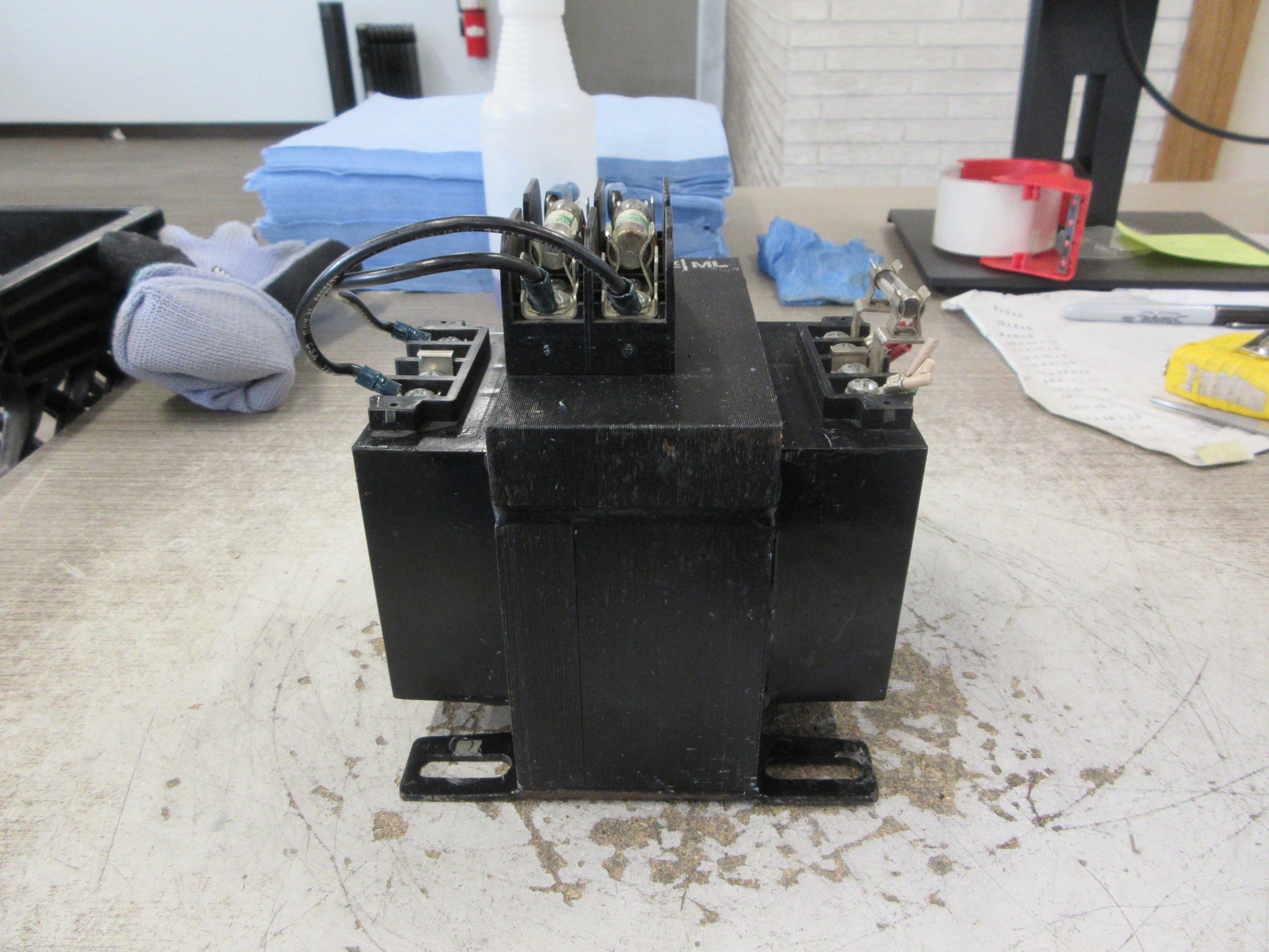 Cutler-Hammer Control Transformer C0500E2AFB 500VA Pri: 240/480V Sec: 120V Used