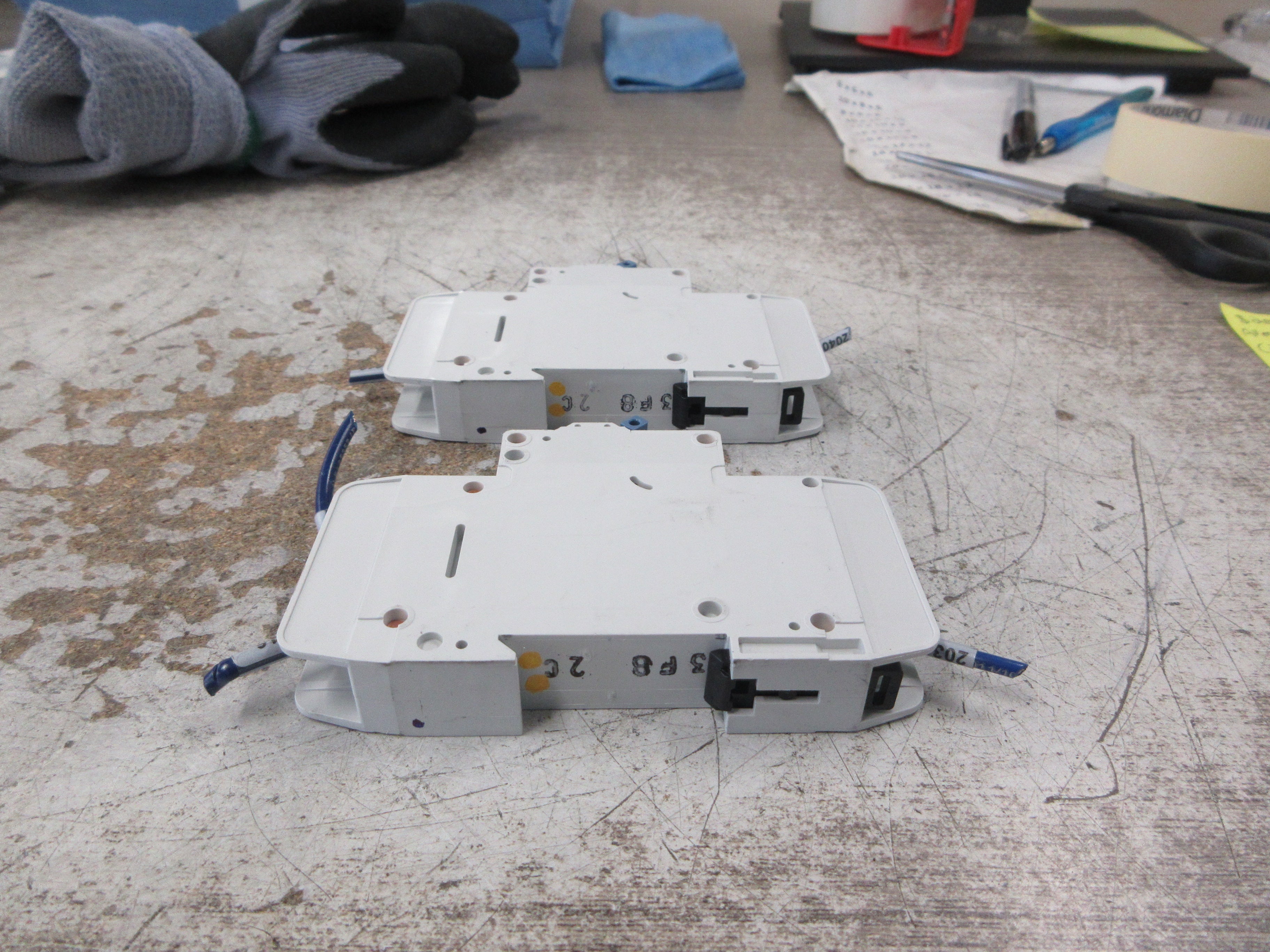 Allen-Bradley Circuit Breaker 1489-D1C020 Ser. A 2A 125VDC 1P *Lot of 2* Used