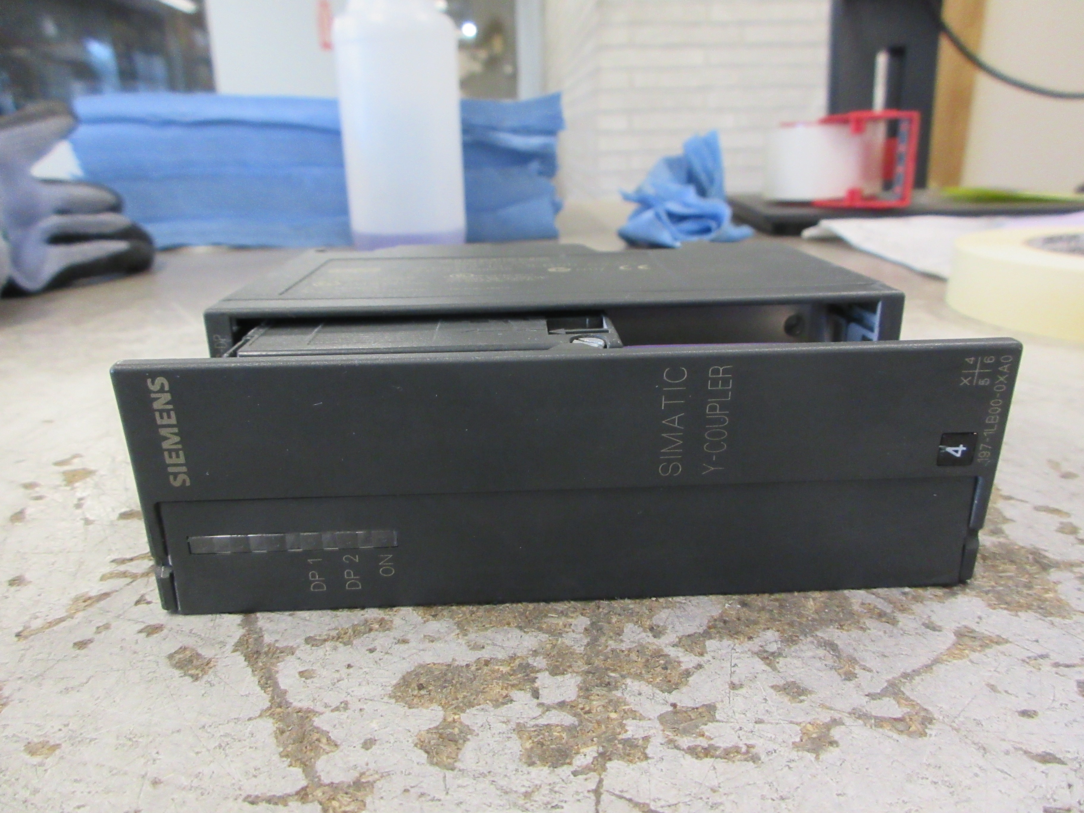 Siemens Simatic S7 Y-Coupler Module 6ES7 197-1LB00-0XA0 E-Stand: 3 Used