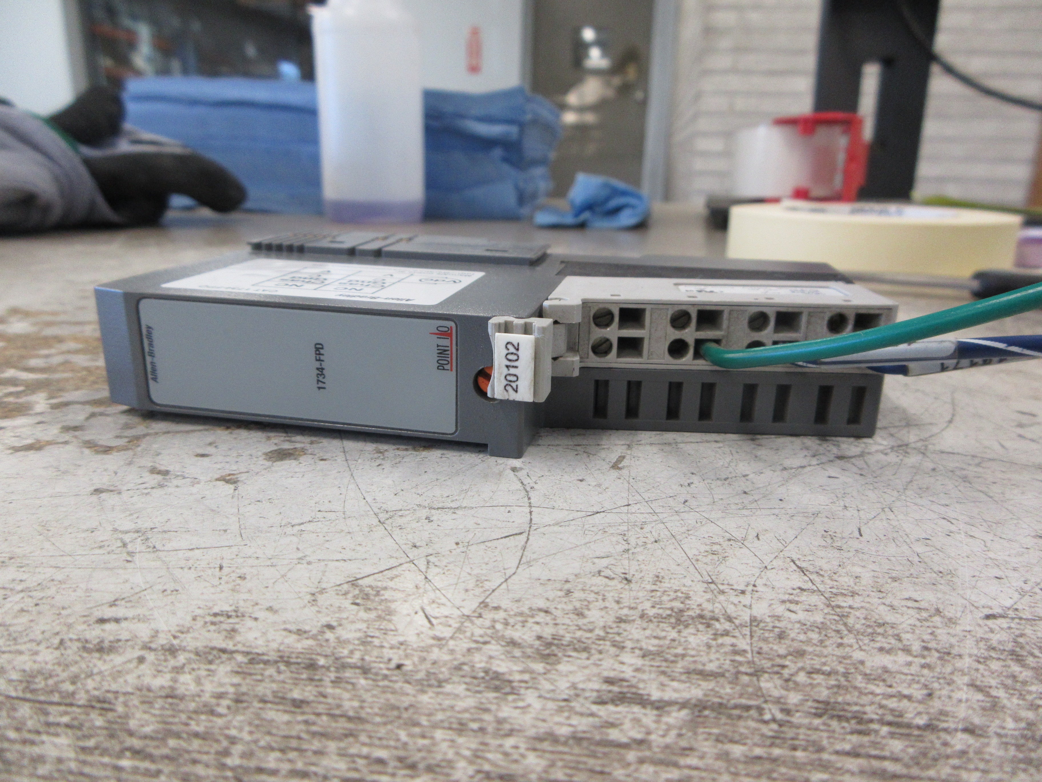 Allen-Bradley Point I/O Field Distributor Module 1734-FPD Ser. B Used