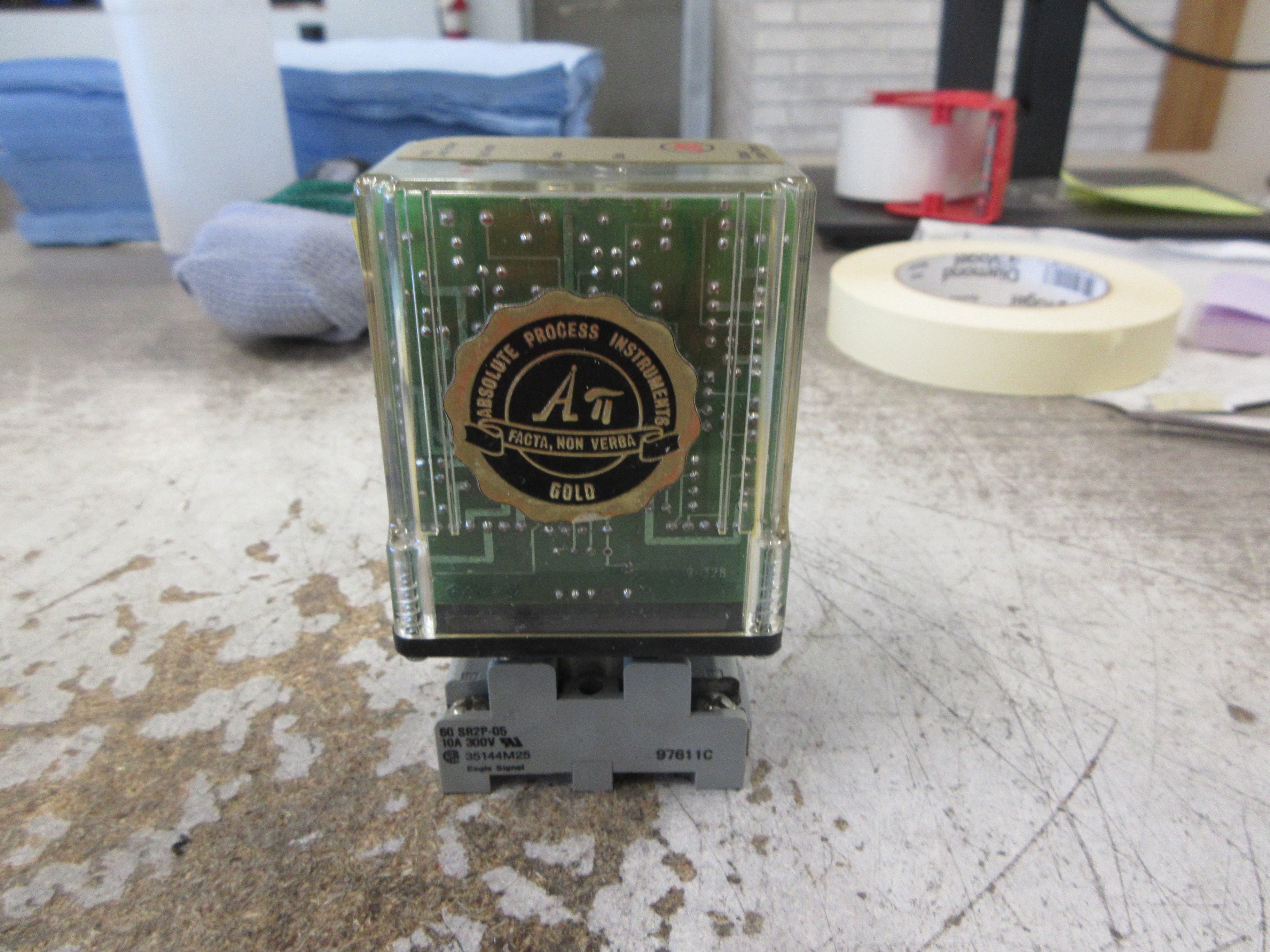 Absolute Process Instruments Isolated Frequency to DC Transmitter Relay Used