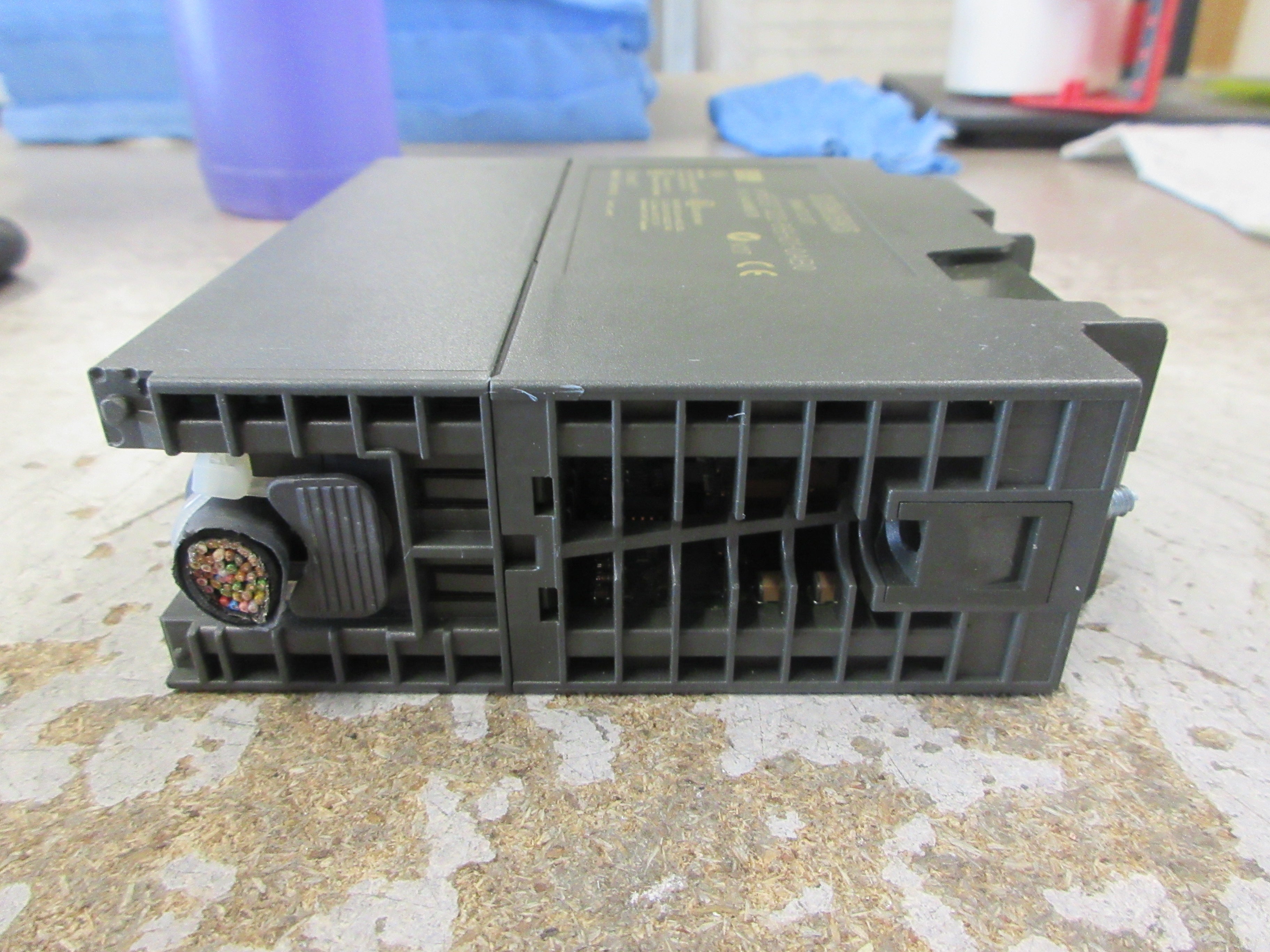 Siemens Simatic S7 digital Output Module 6ES7 322-8BH01-0AB0 E-Stand: 11 Used