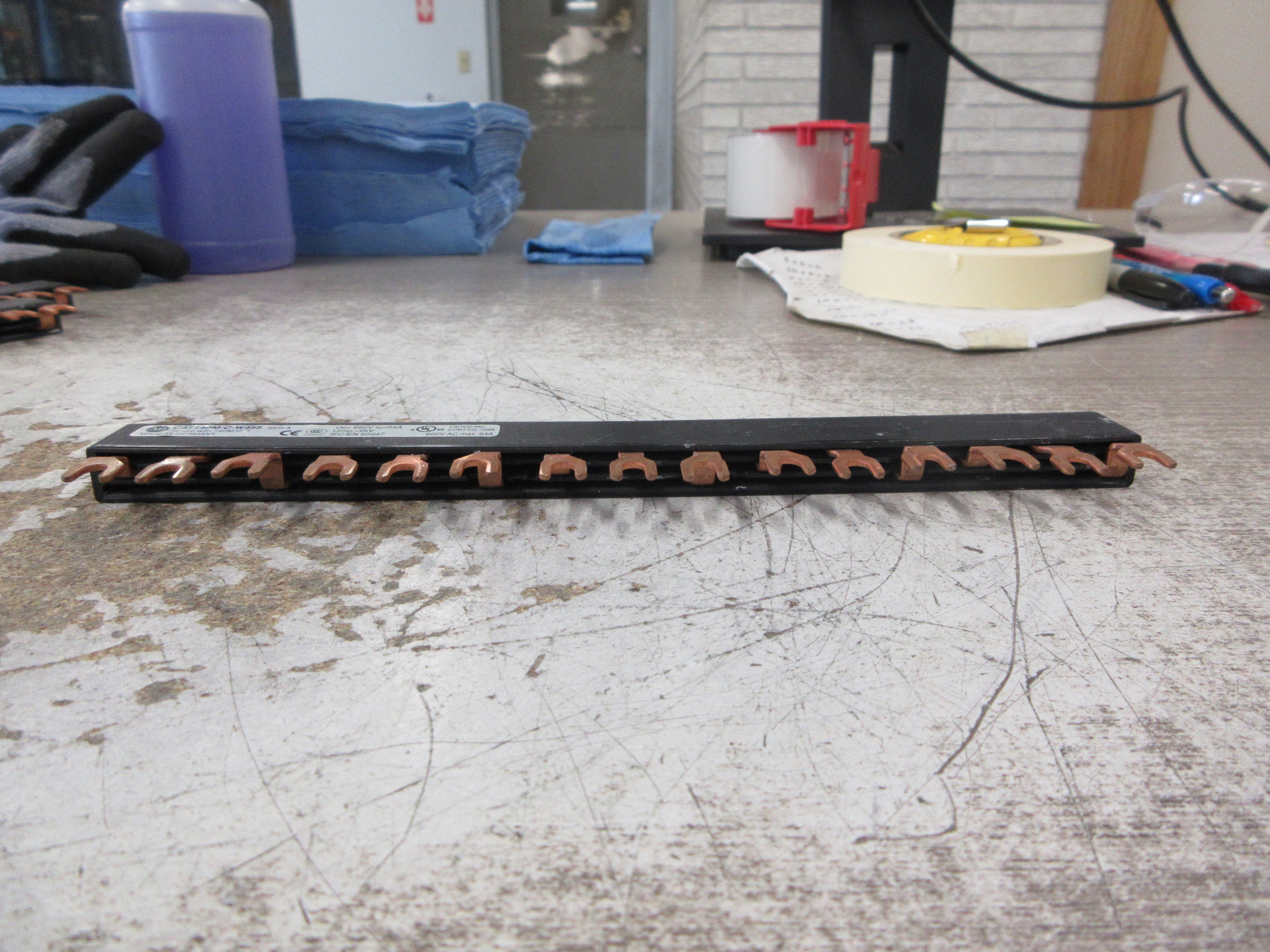 Allen-Bradley Busbar 140M-C-W455 Ser. A 64A 600V Used