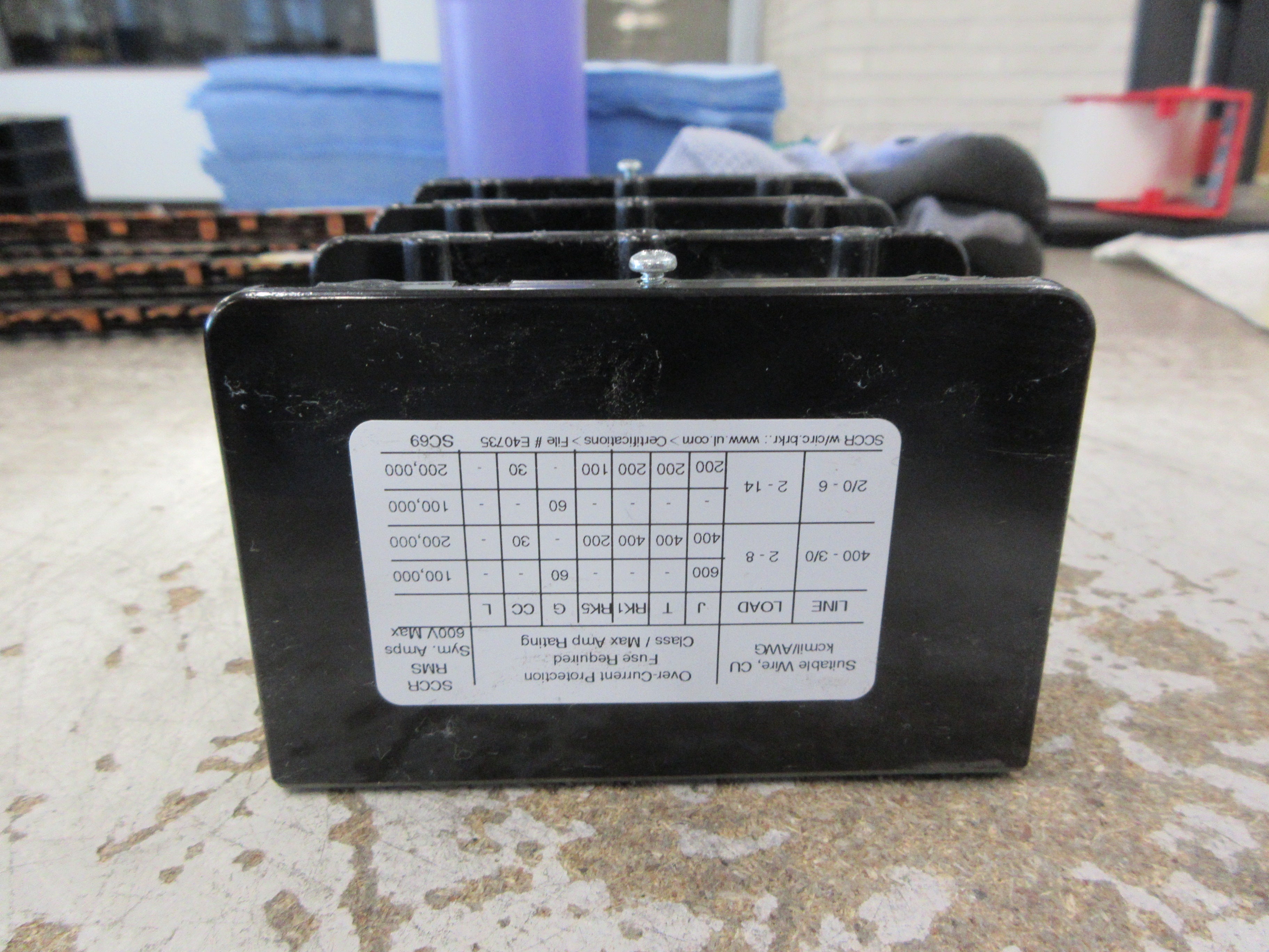 Allen-Bradley Power Distribution Block 1492-PD3163 Ser. B 335A 600V 3P Used