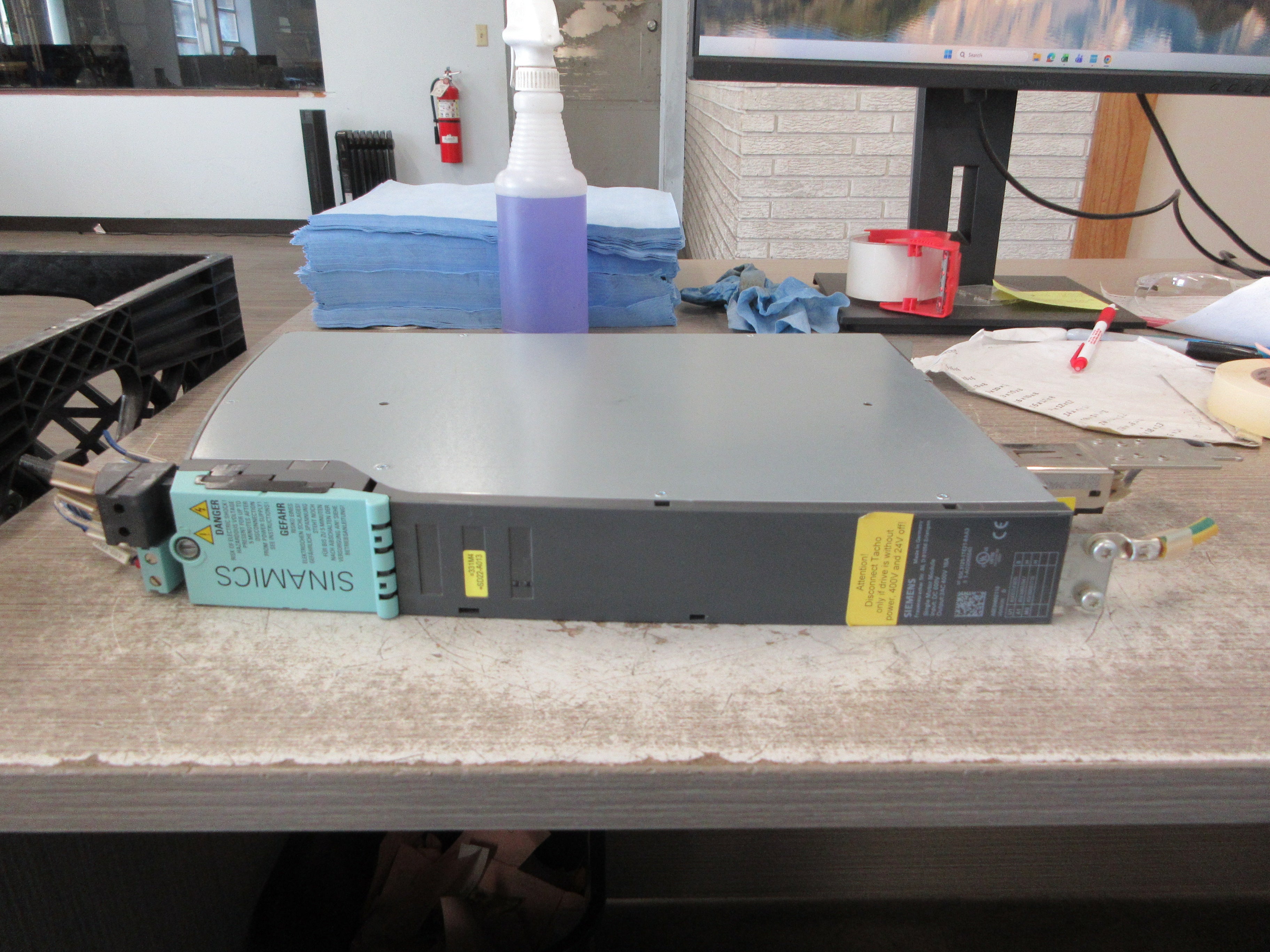 Siemens Single Motor Module 6SL3120-1TE21-8AA3 Ver. D Input: 600VDC Used