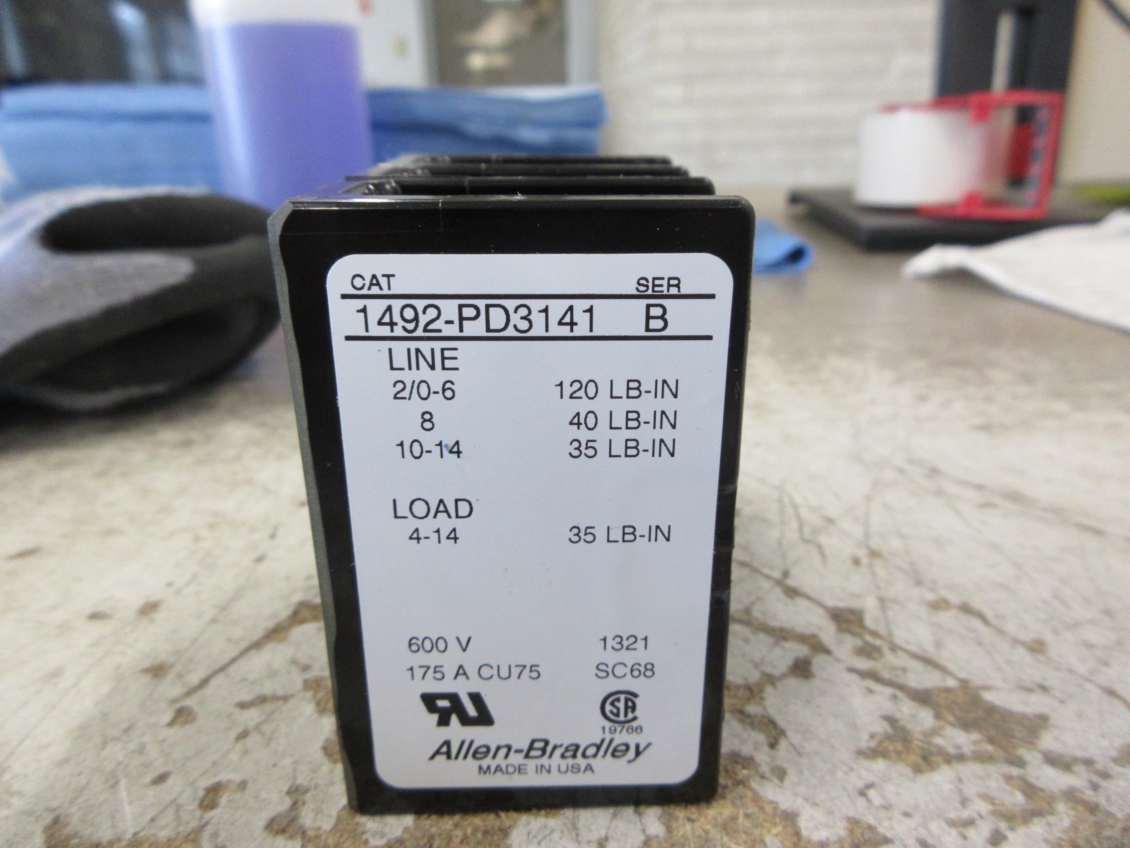Allen-Bradley Power Distribution Block 1492-PD3141 Ser. B 175A 600V 3P Used