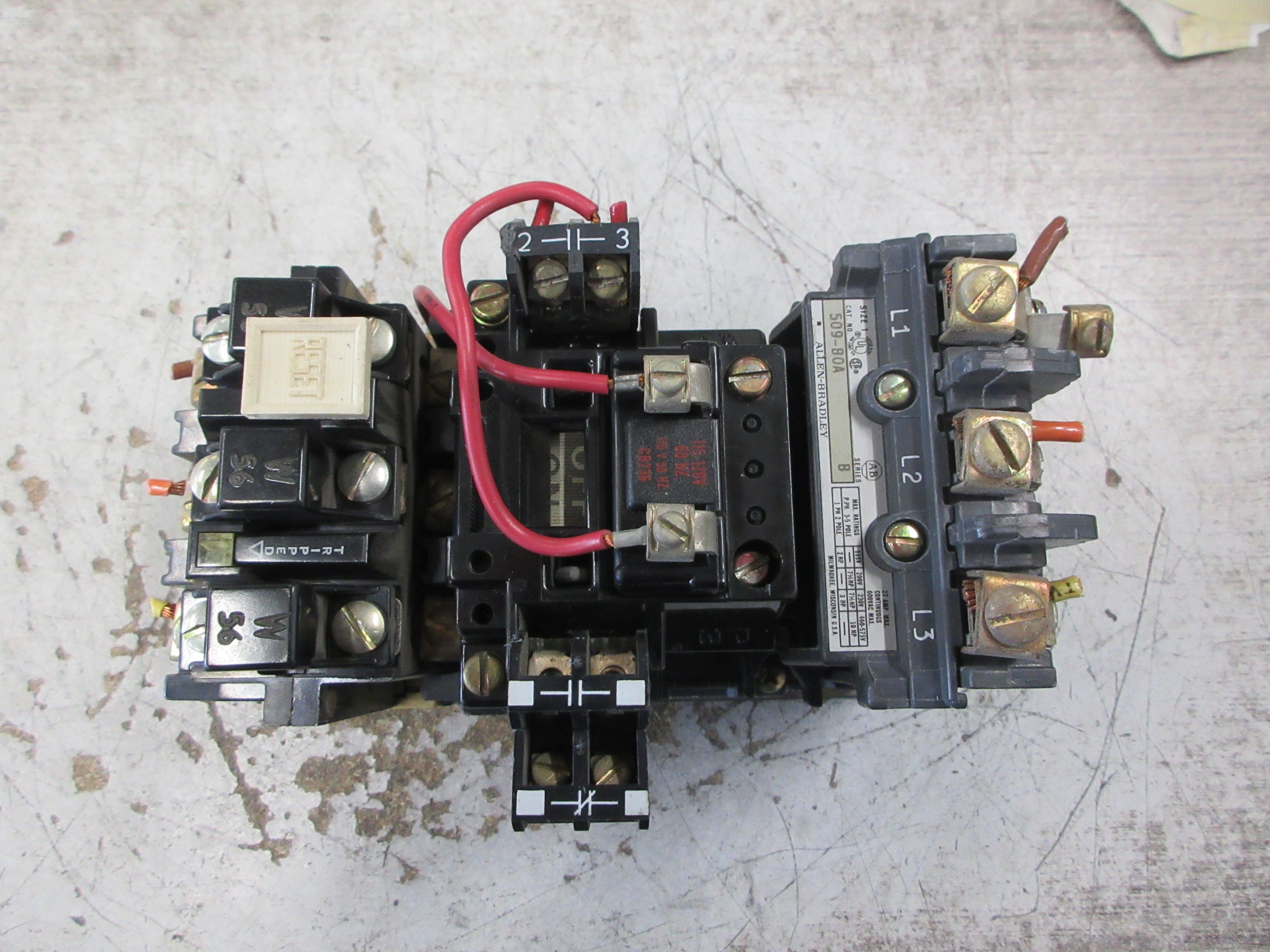 Allen-Bradley Size 1 Starter 509-BOA Ser. B 115-120V Coil 27A 600V Used