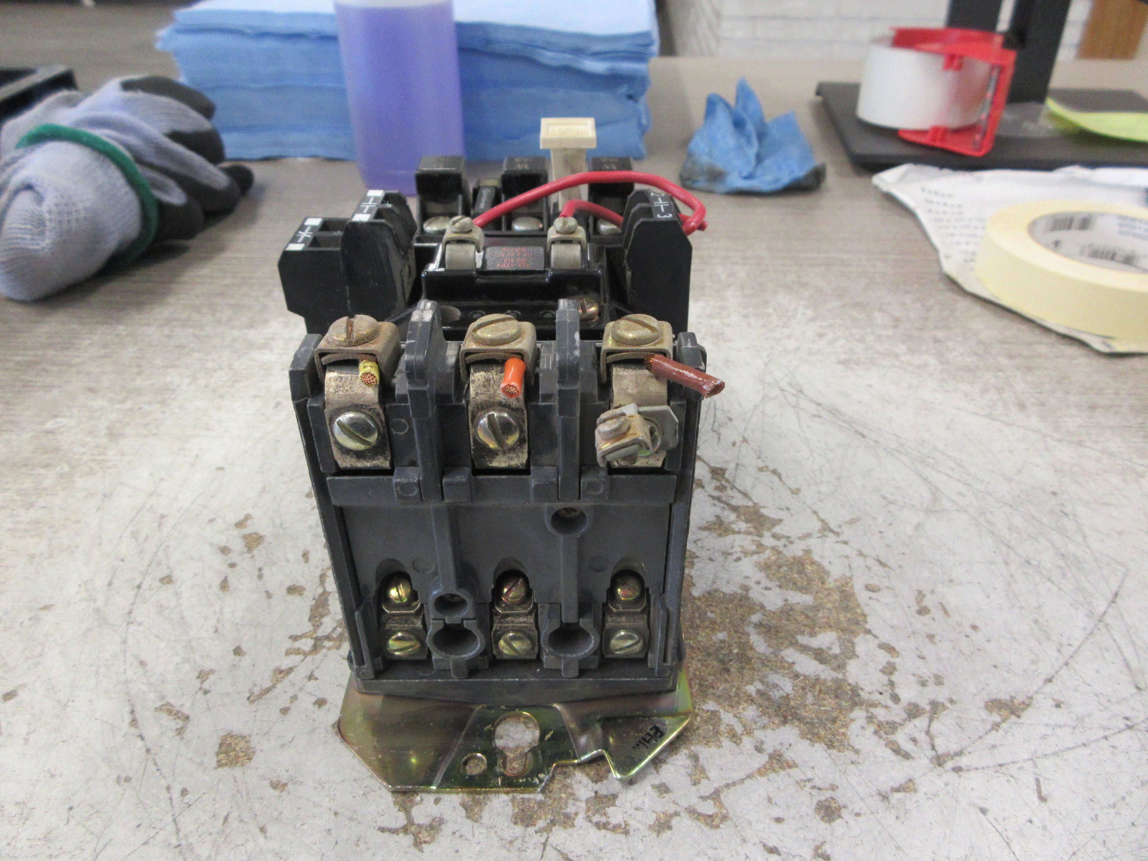 Allen-Bradley Size 1 Starter 509-BOA Ser. B 115-120V Coil 27A 600V Used