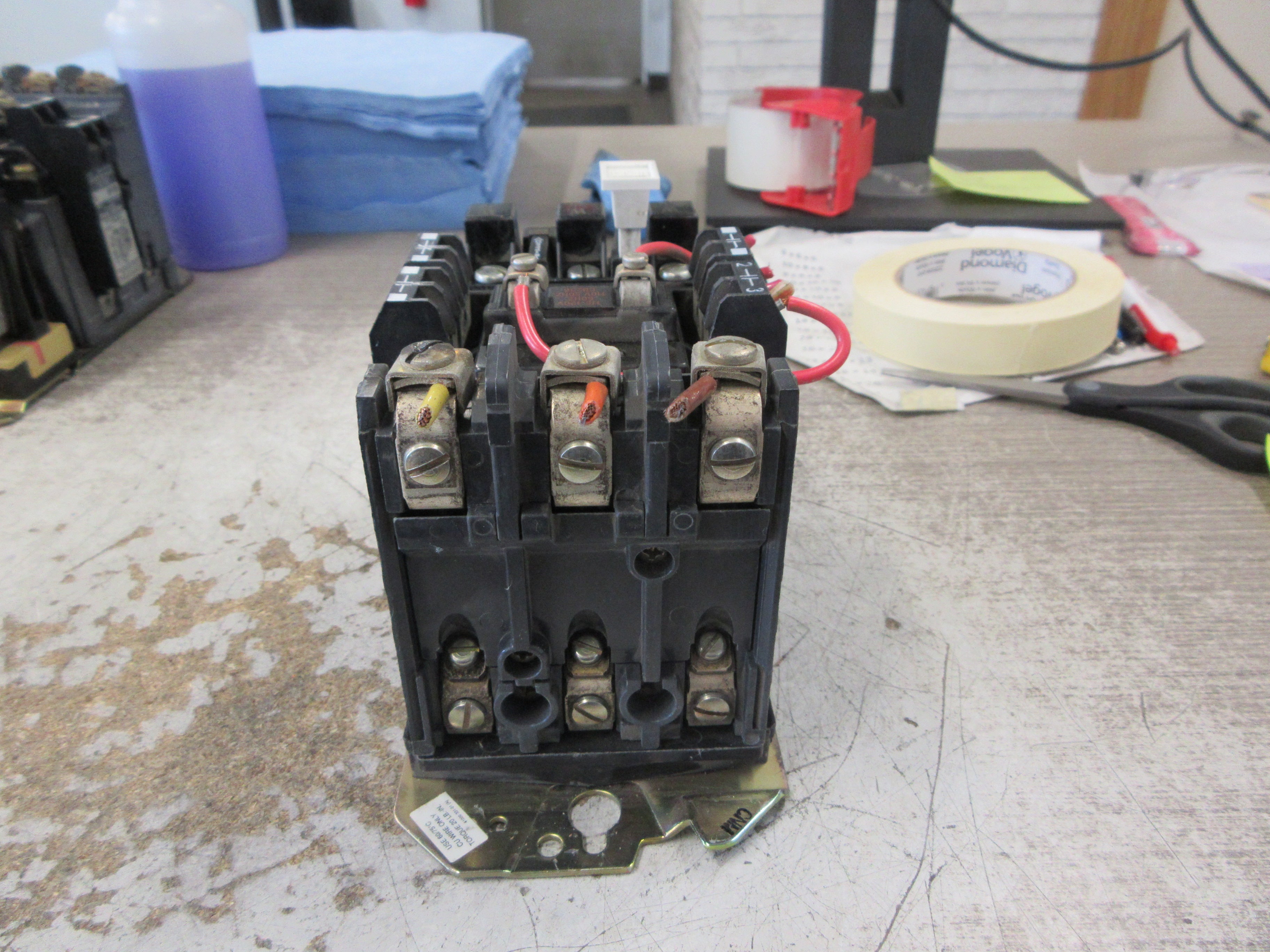 Allen-Bradley Size 1 Starter 509-BOD Ser. B 115-120V Coil 27A 600V Used