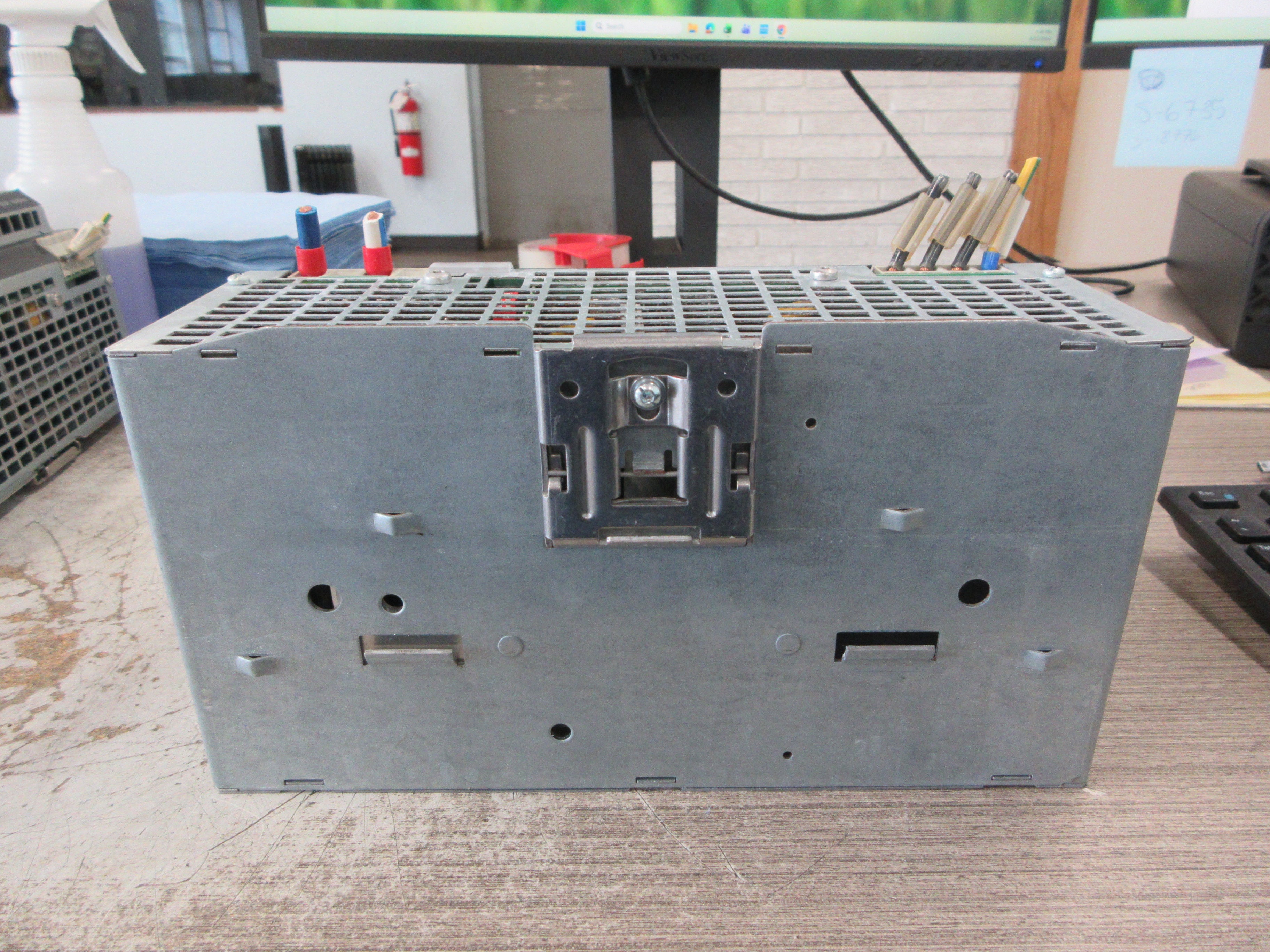 Siemens SITOP Modular Power Supply 6EP1437-3BA00 960W *Scraped Top* Used