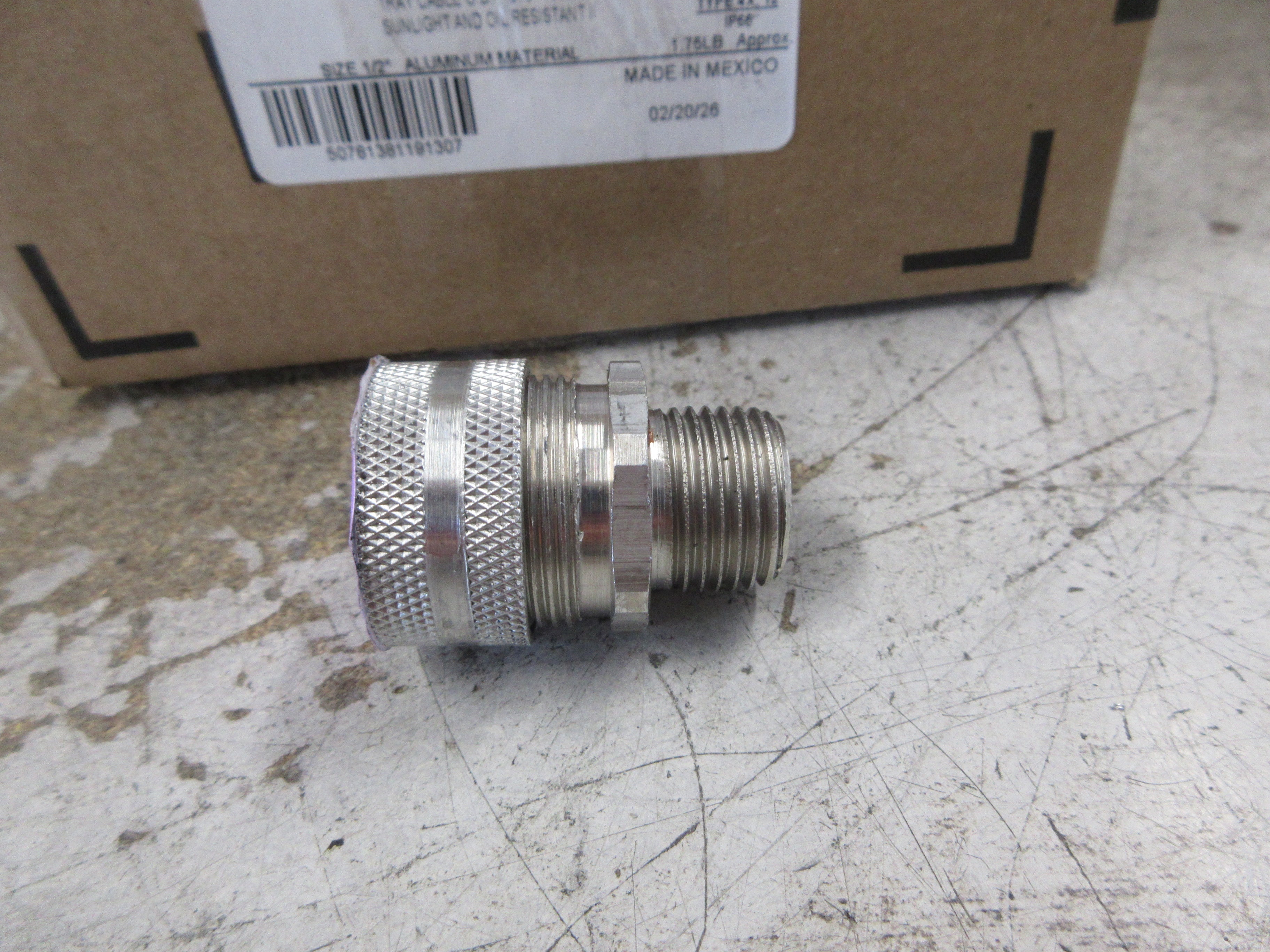 Emerson Appleton Liquid-Tight Cord Grip Connector CG3750 Model B Size: 1/2" Used