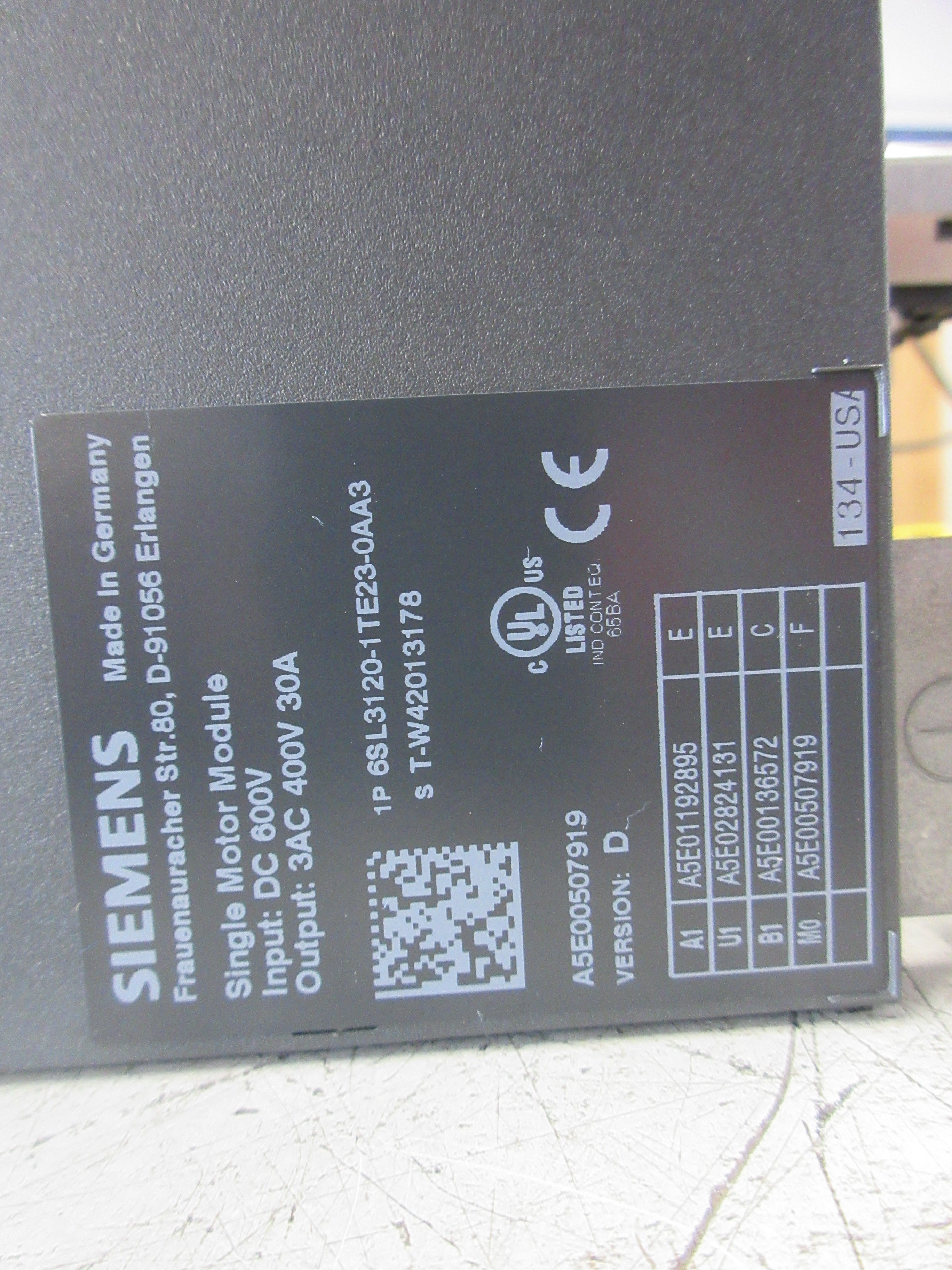 Siemens Single Motor Module 6SL3120-1TE23-0AA3 Ver.D Input: 600VDC Used